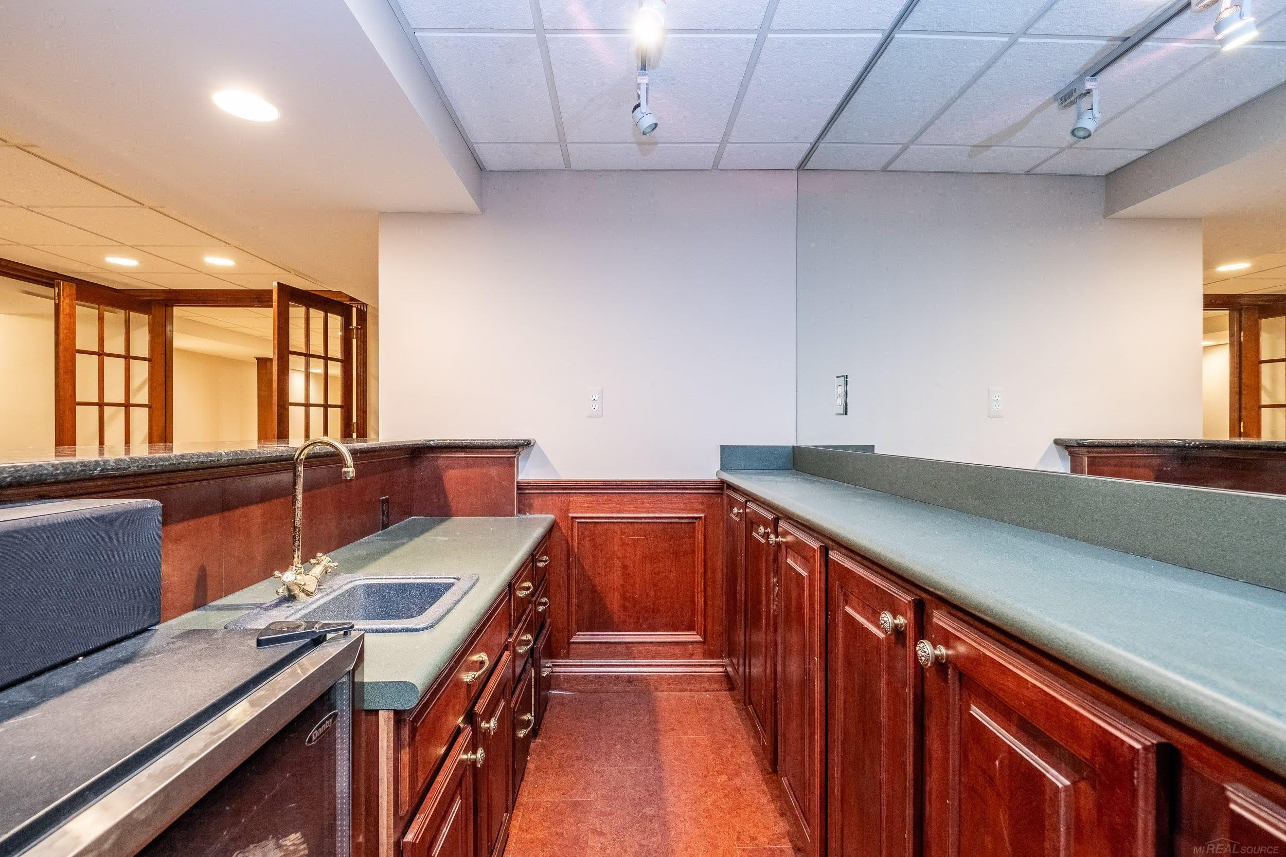 19573 Tanglewood Circle, Clinton Twp, MI 48038 — Photo 50