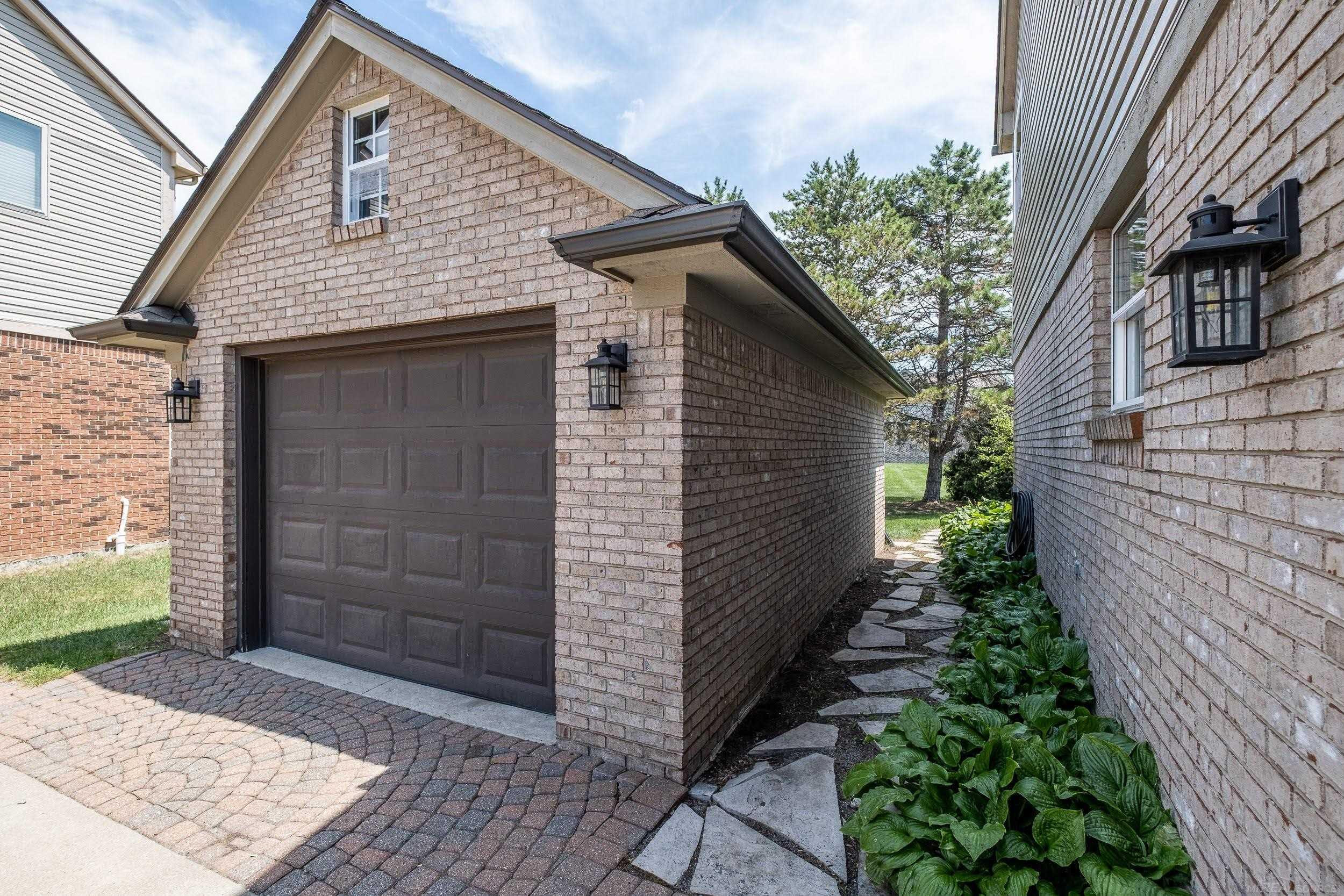 19573 Tanglewood Circle, Clinton Twp, MI 48038 — Photo 56