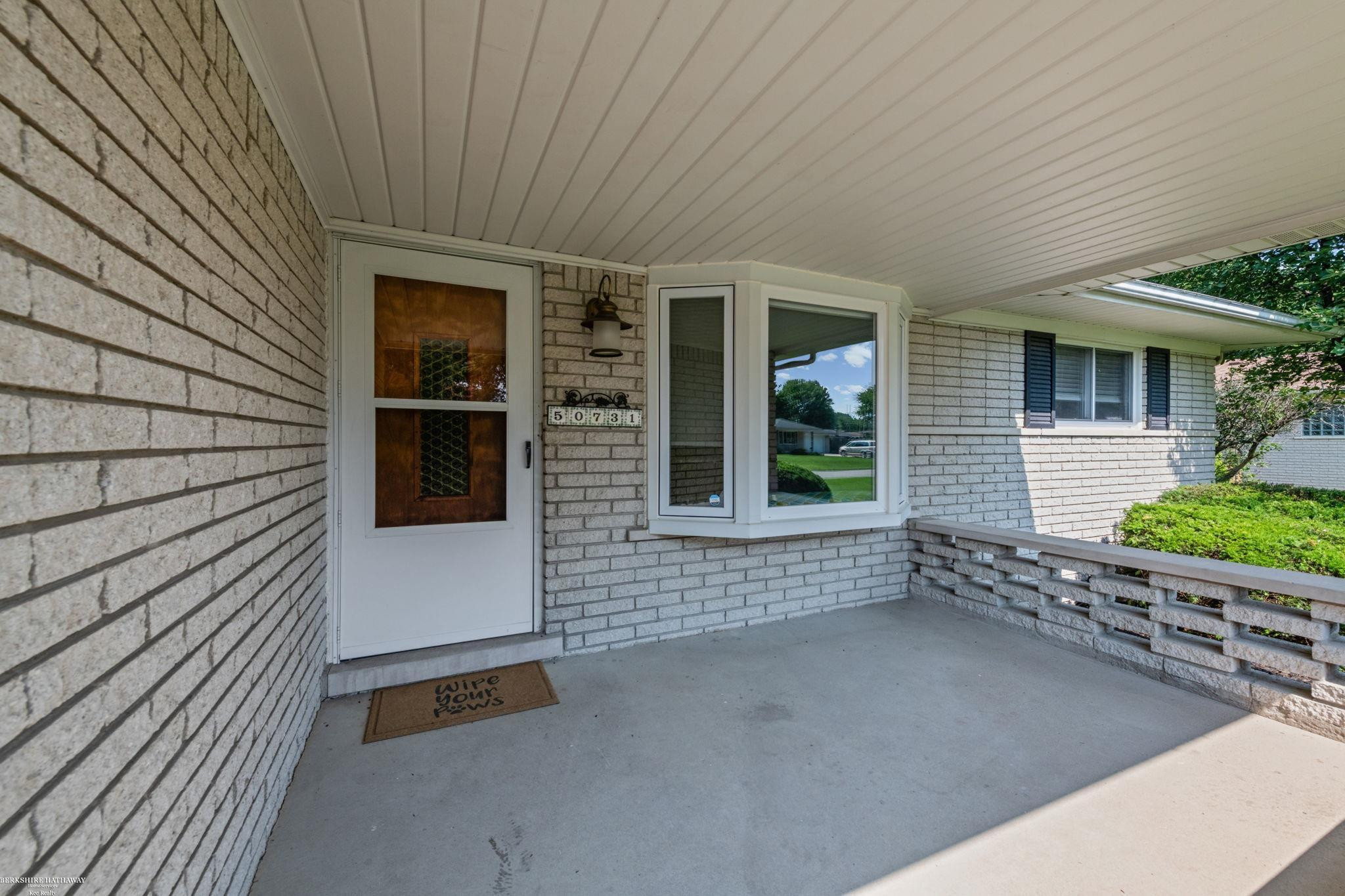 50731 W Shamrock Street, New Baltimore, MI 48047 — Photo 2