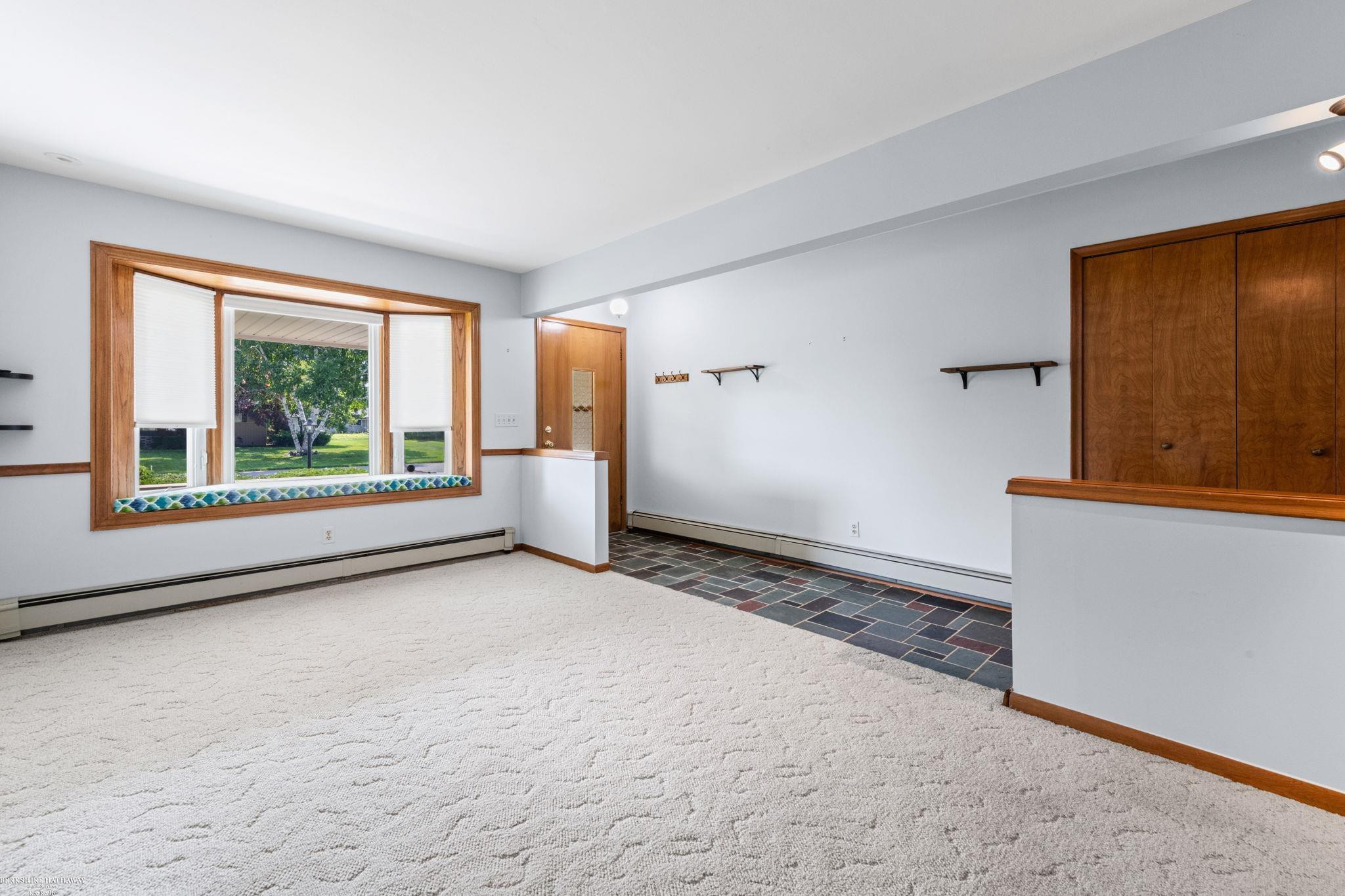 50731 W Shamrock Street, New Baltimore, MI 48047 — Photo 4