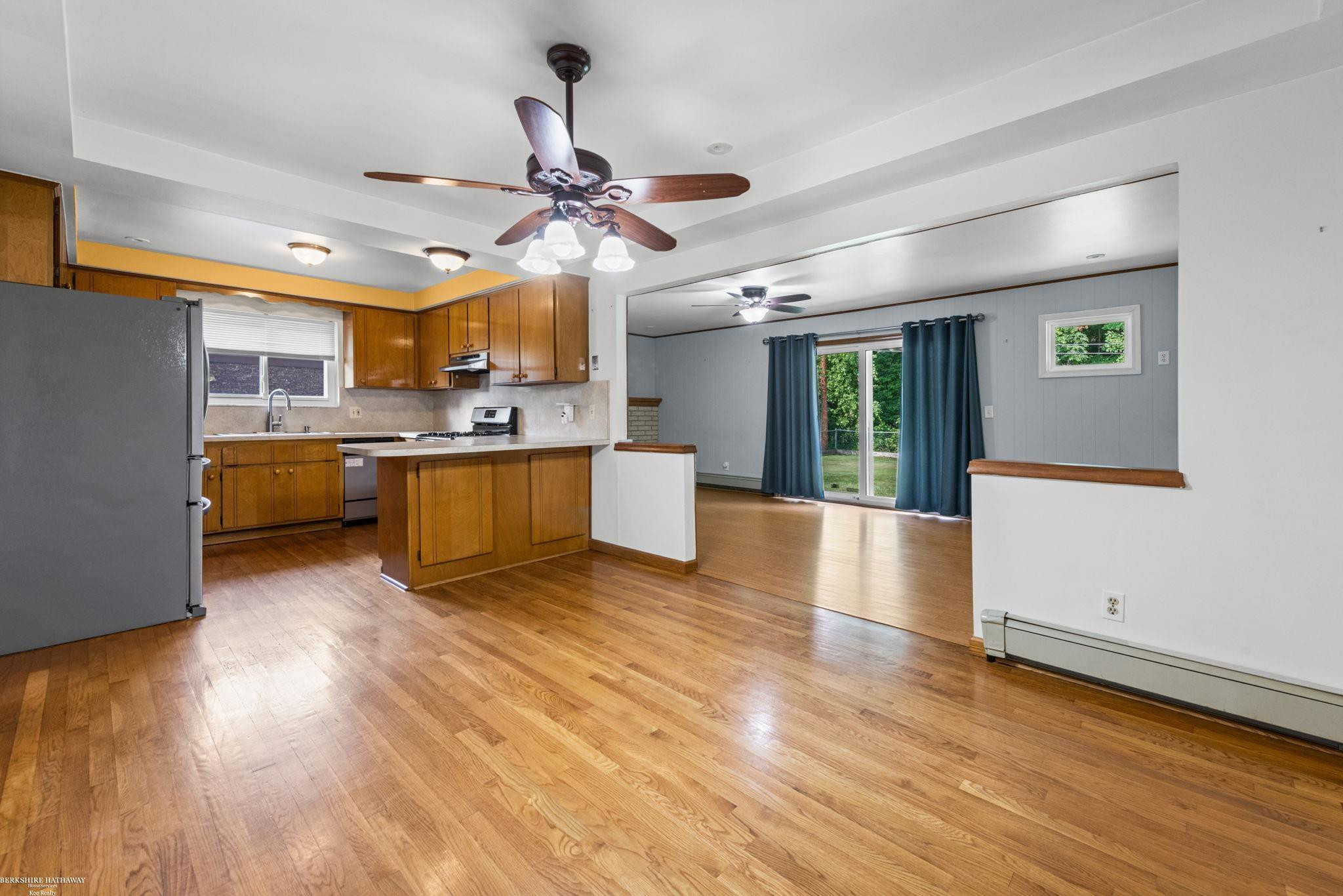 50731 W Shamrock Street, New Baltimore, MI 48047 — Photo 9