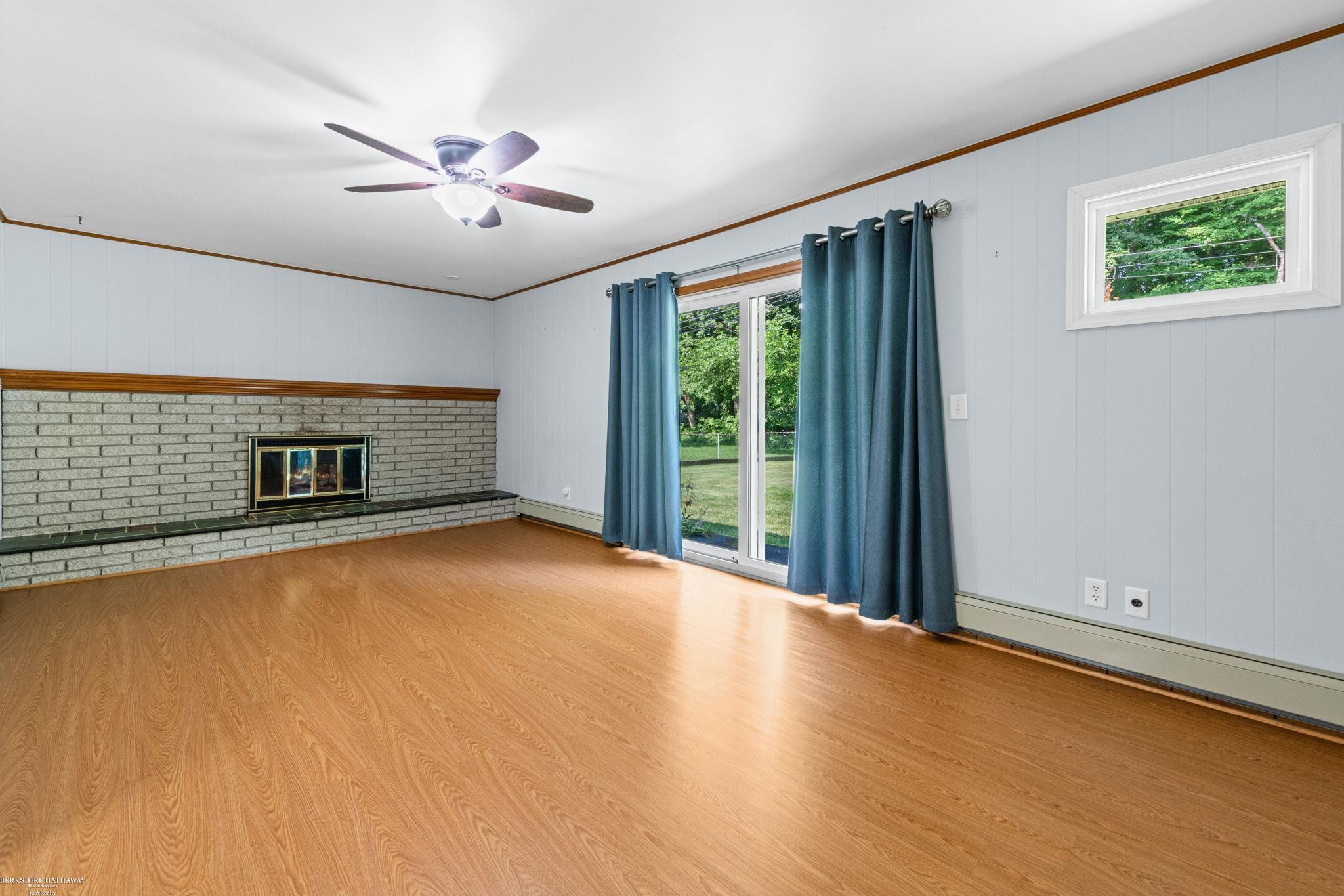 50731 W Shamrock Street, New Baltimore, MI 48047 — Photo 11