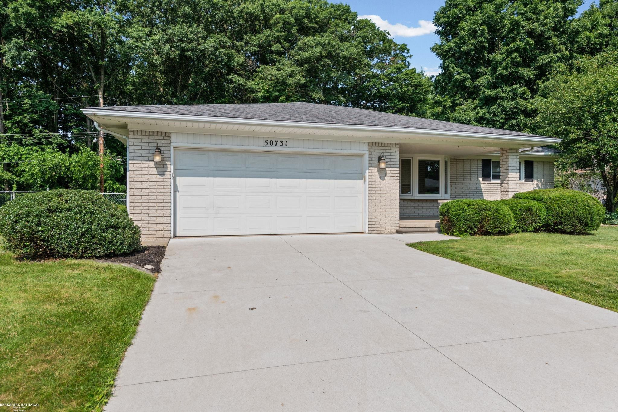 50731 W Shamrock Street, New Baltimore, MI 48047 — Photo 29