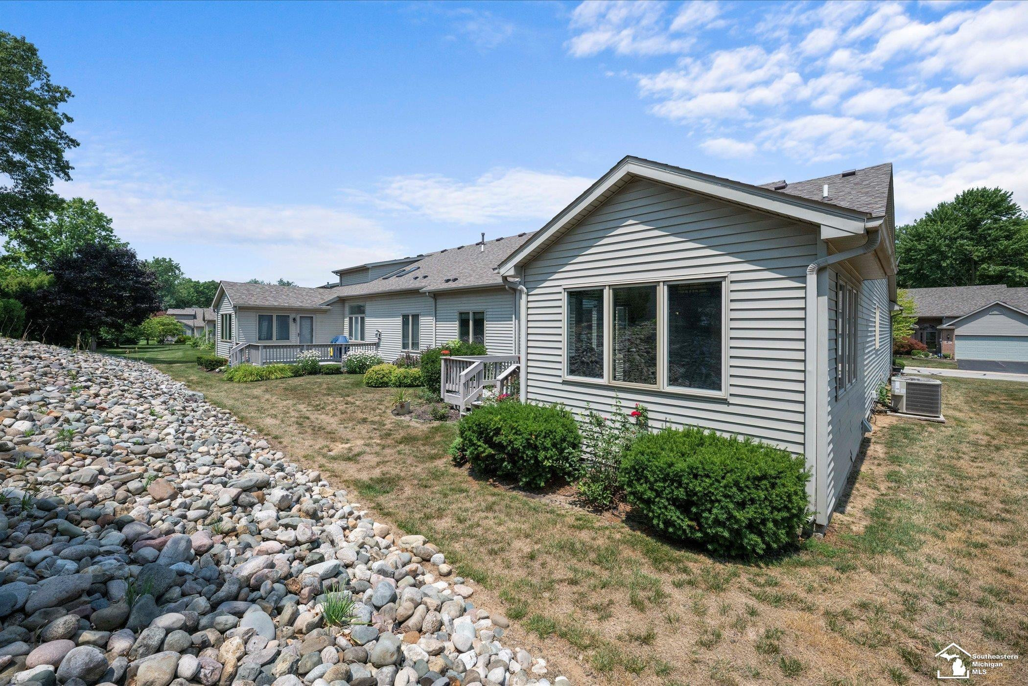 6646 Greenbriar Lane, Temperance, MI 48182 — Photo 35