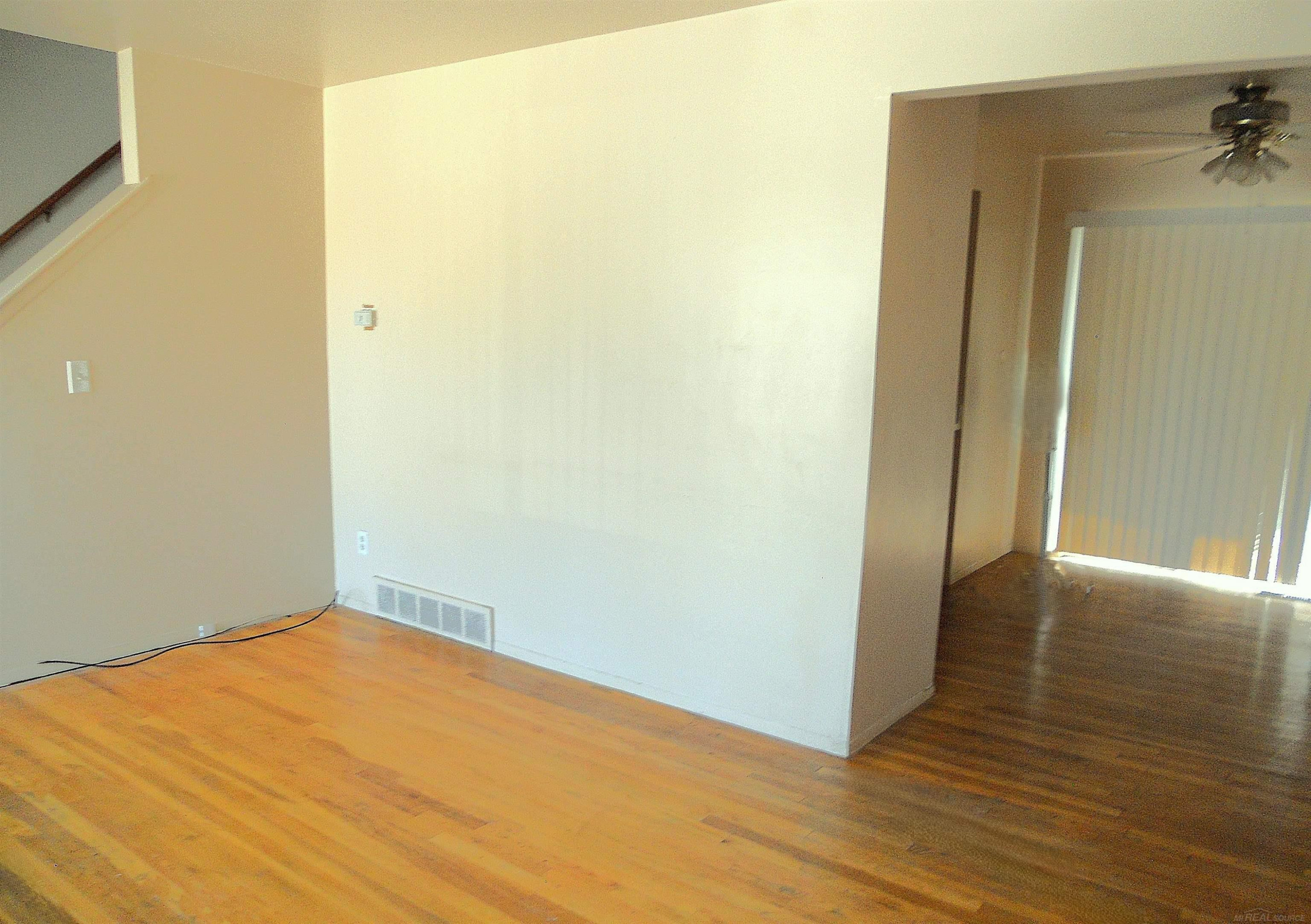 8192 Farnum Avenue, Warren, MI 48093 — Photo 12