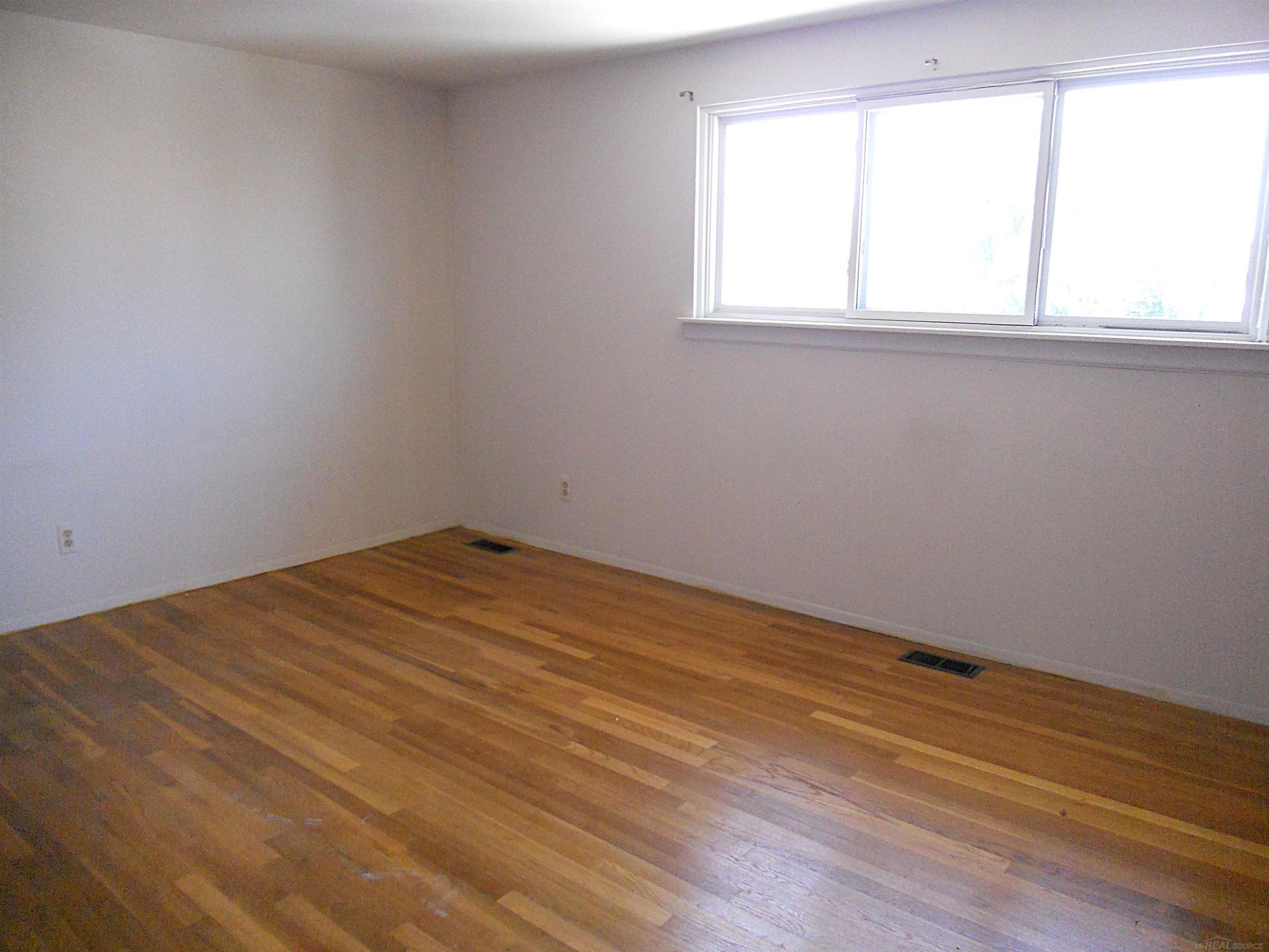 8192 Farnum Avenue, Warren, MI 48093 — Photo 21