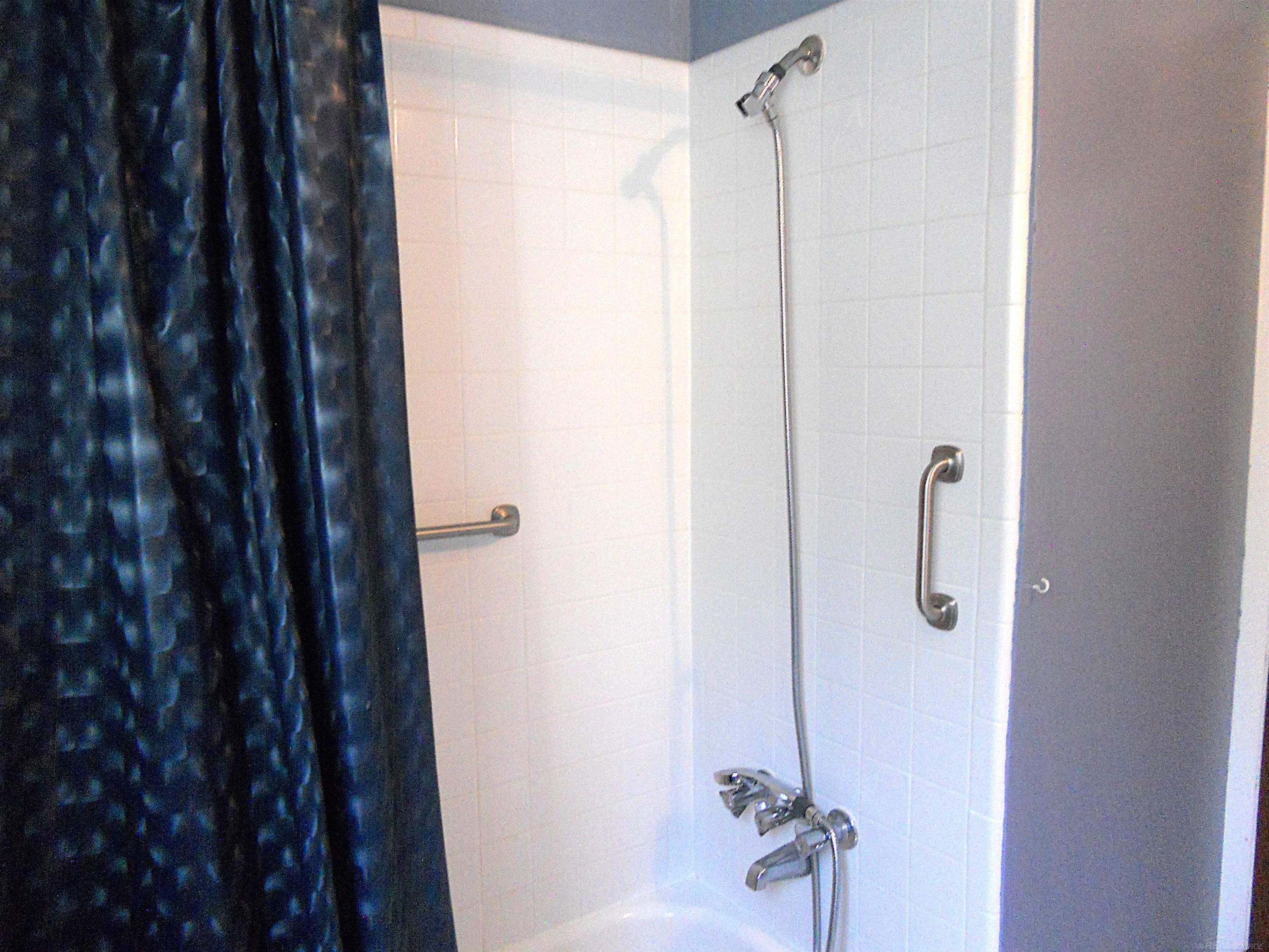 8192 Farnum Avenue, Warren, MI 48093 — Photo 24