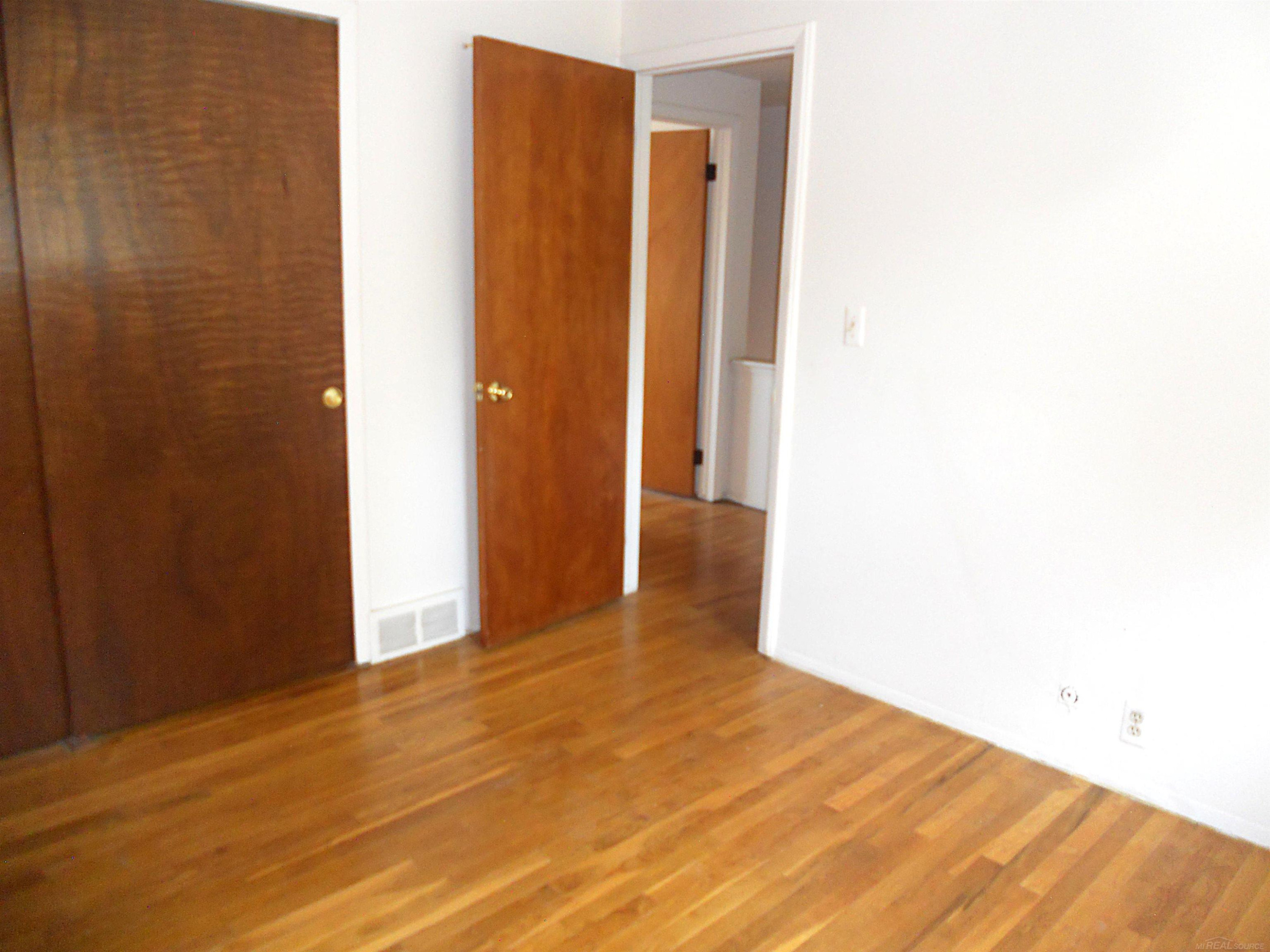 8192 Farnum Avenue, Warren, MI 48093 — Photo 27