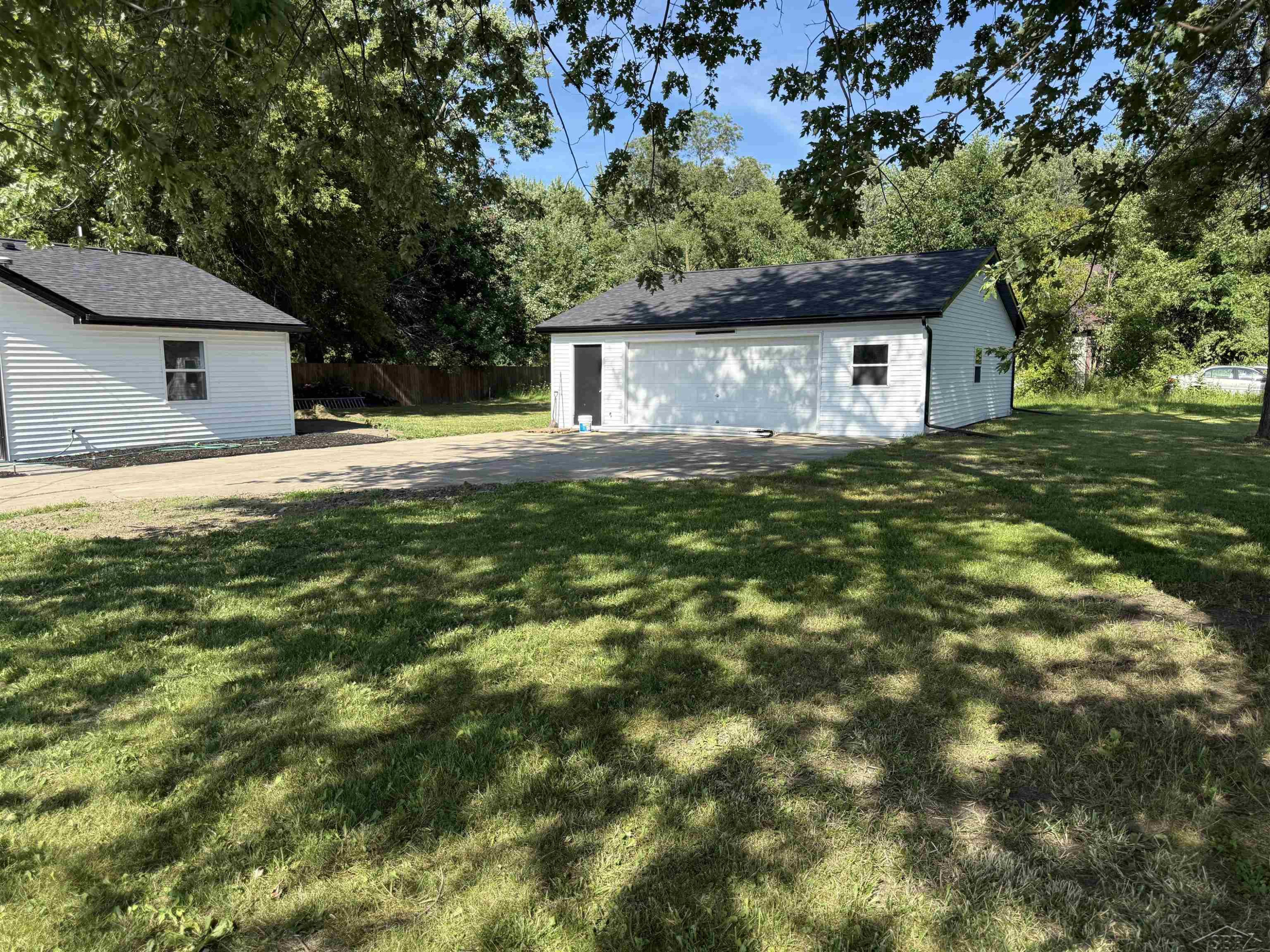 9095 East Road, Burt, MI 48417 — Photo 6