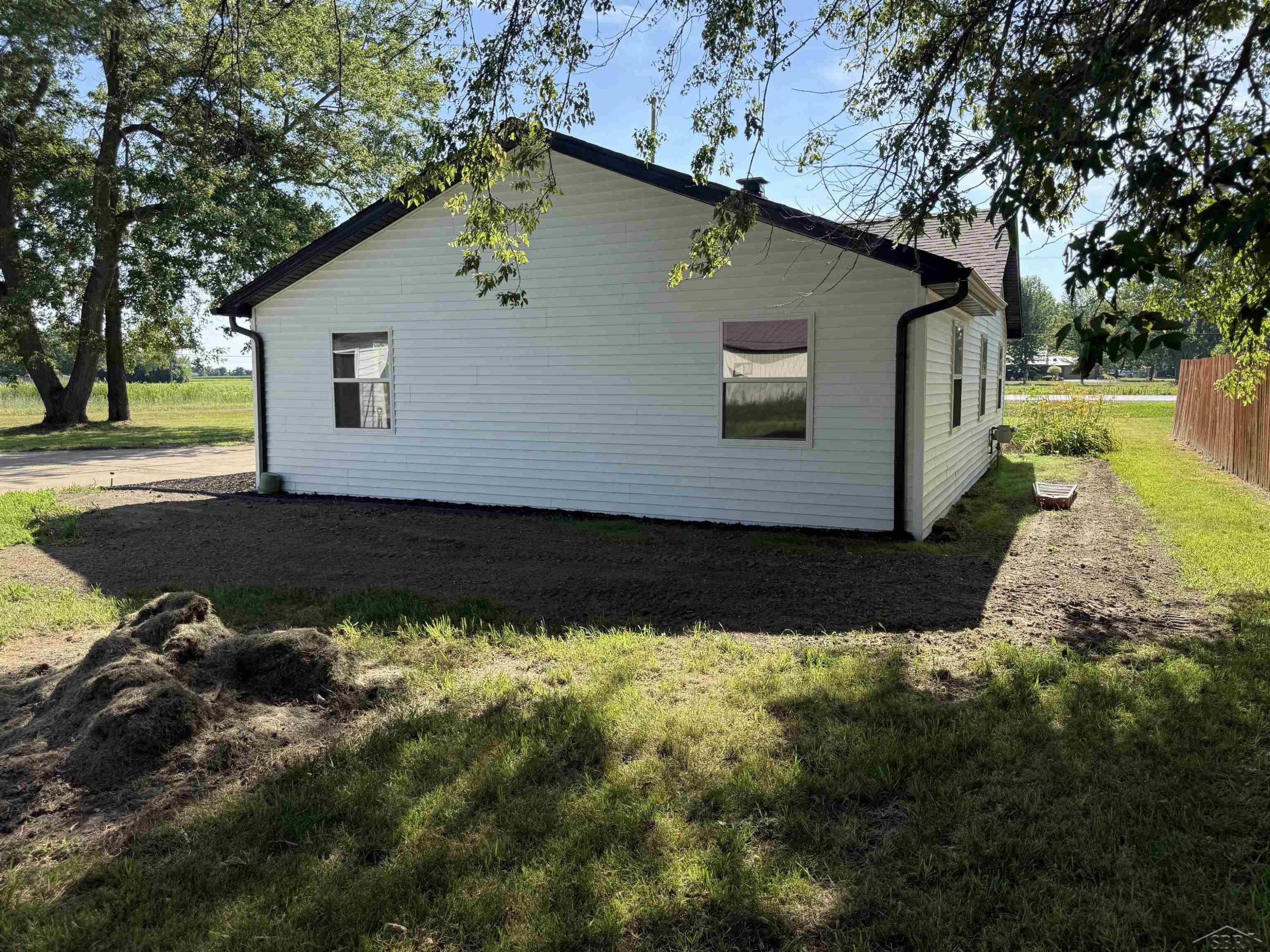 9095 East Road, Burt, MI 48417 — Photo 10