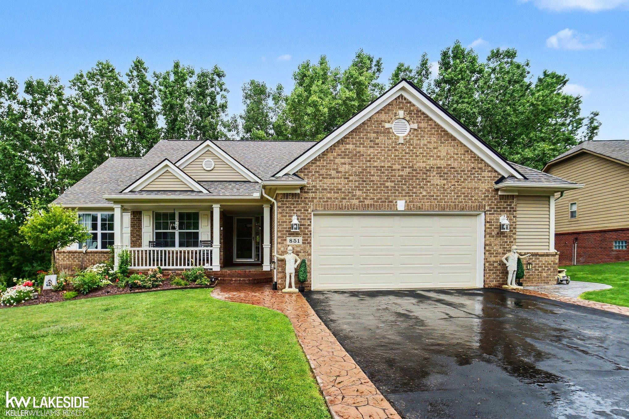 851 Snyder Street, Oxford, MI 48371 — Photo 2