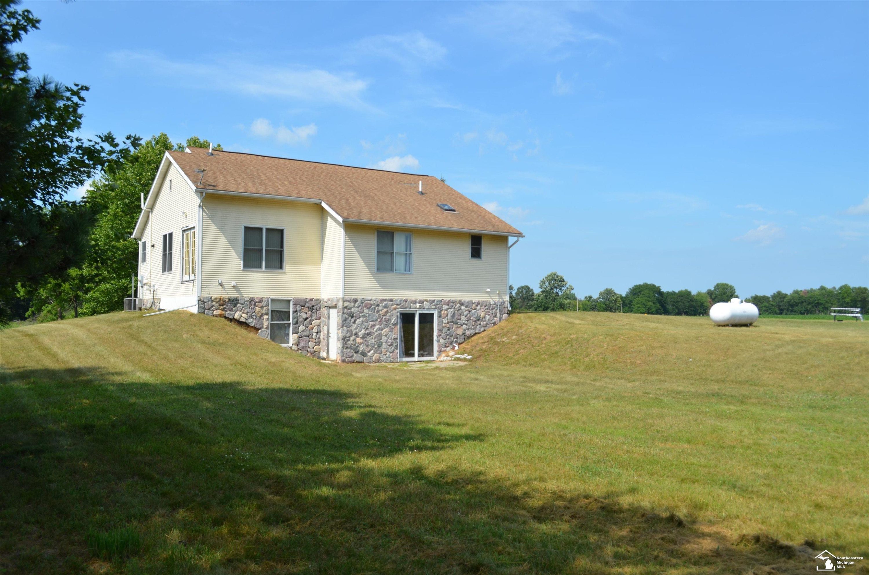 2977 Oakley Road, Stockbridge, MI 49285 — Photo 33