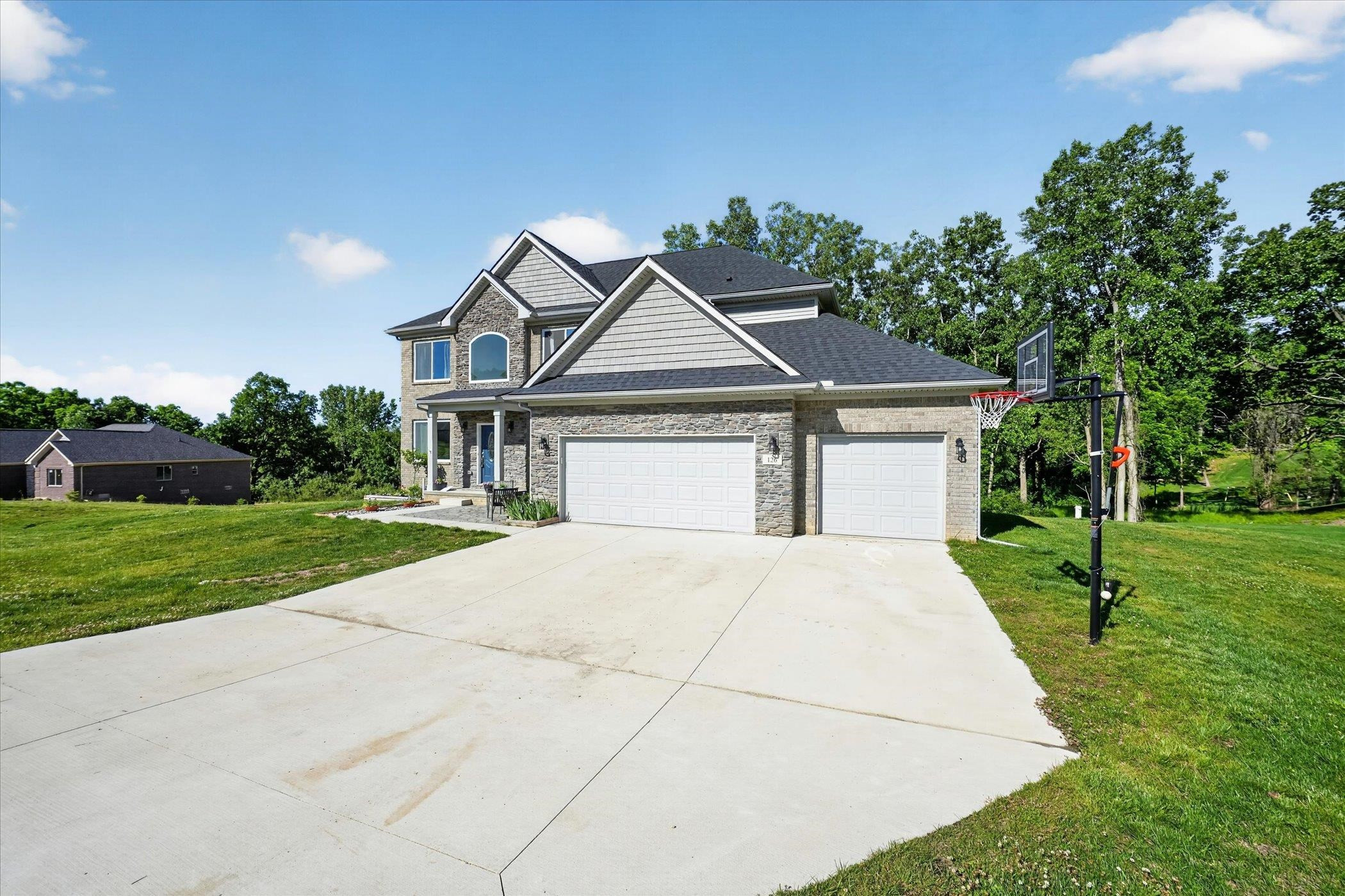 126 Parker Lane, Ortonville, MI 48462 — Photo 3