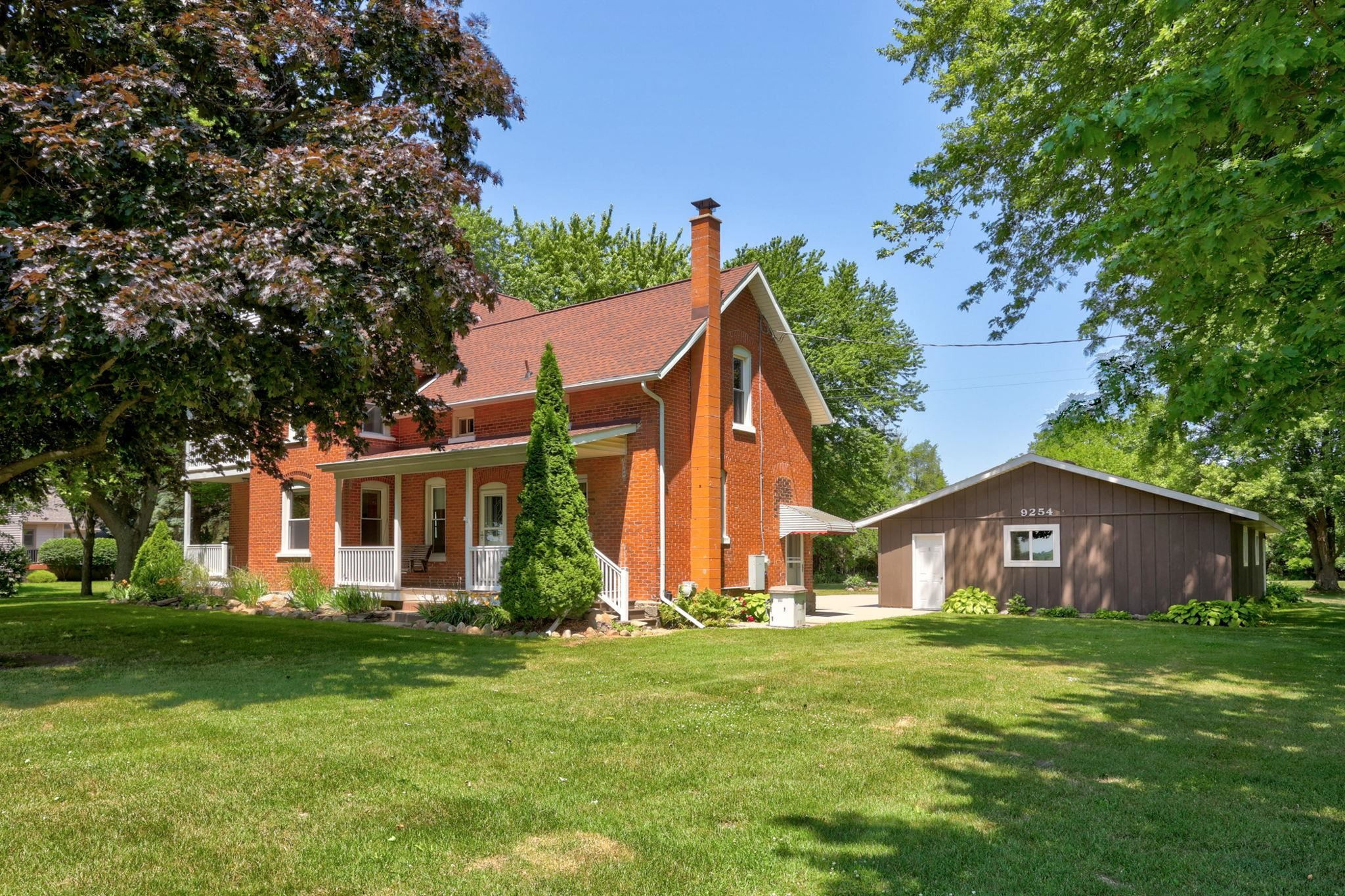 9254 W Frankenmuth Road, Vassar, MI 48768 — front exterior