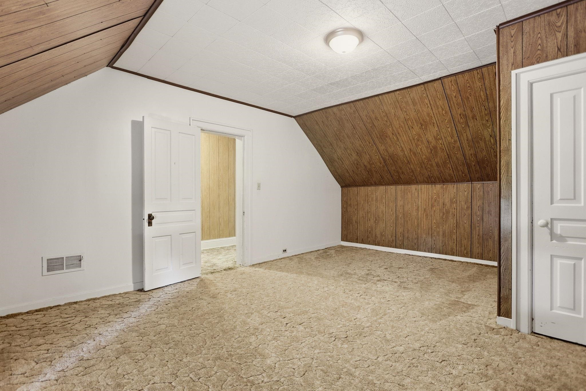 9254 W Frankenmuth Road, Vassar, MI 48768 — Photo 34