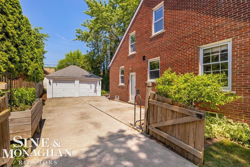 430 Touraine Road, Grosse Pointe Farms, MI 48236 — Photo 7