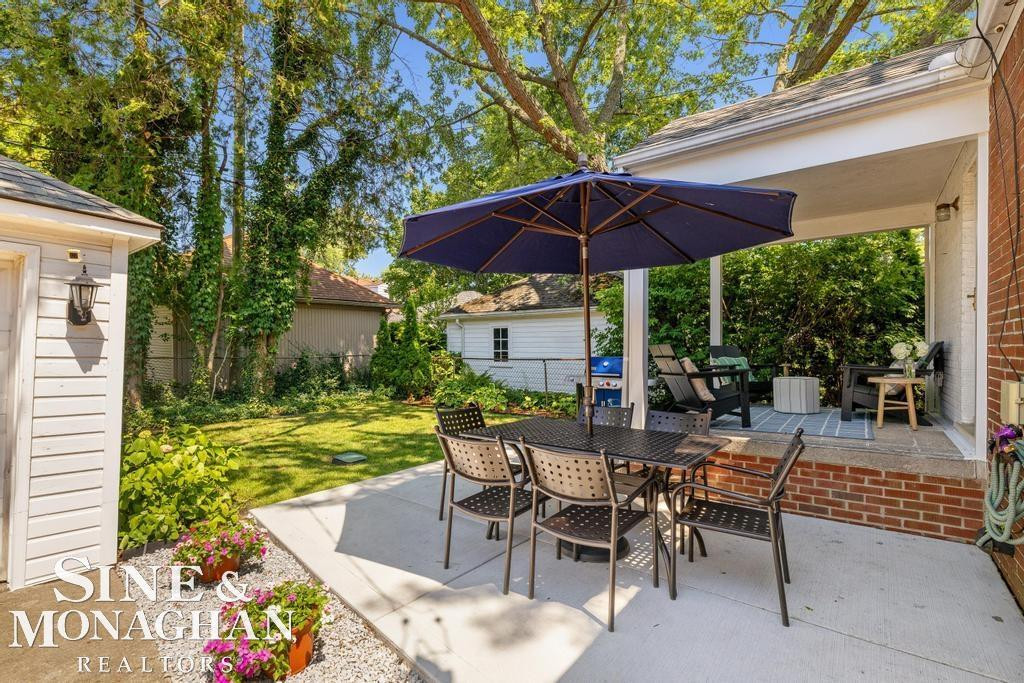 430 Touraine Road, Grosse Pointe Farms, MI 48236 — Photo 11