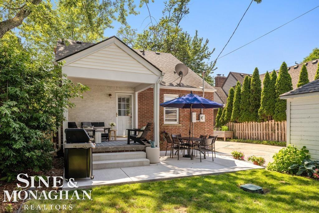 430 Touraine Road, Grosse Pointe Farms, MI 48236 — Photo 21