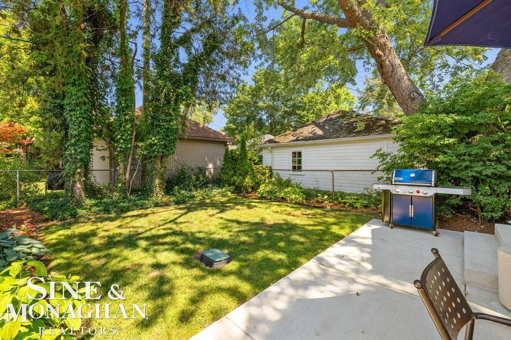 430 Touraine Road, Grosse Pointe Farms, MI 48236 — Photo 24