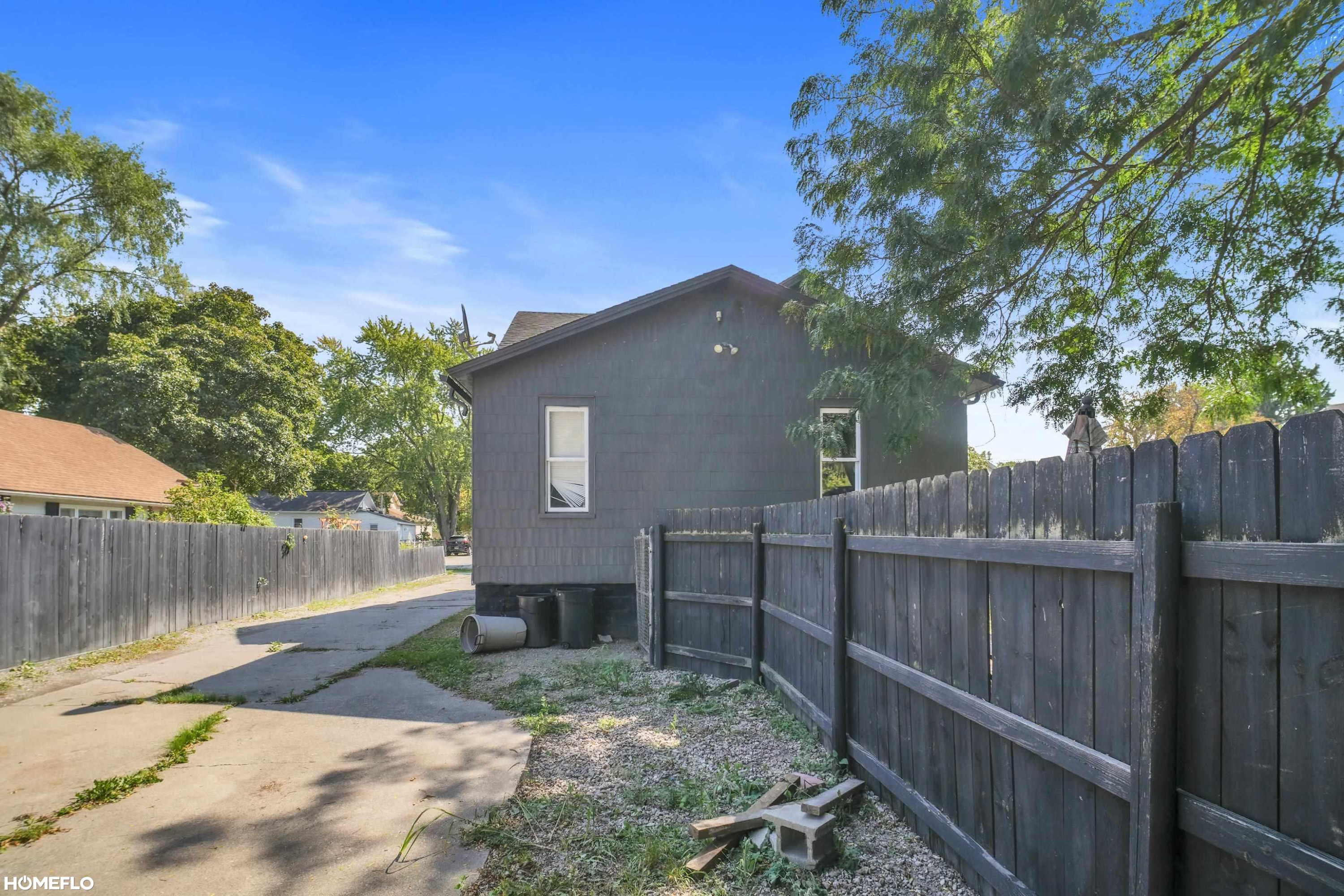 713 S Woodbridge Street, Saginaw, MI 48602 — Photo 3