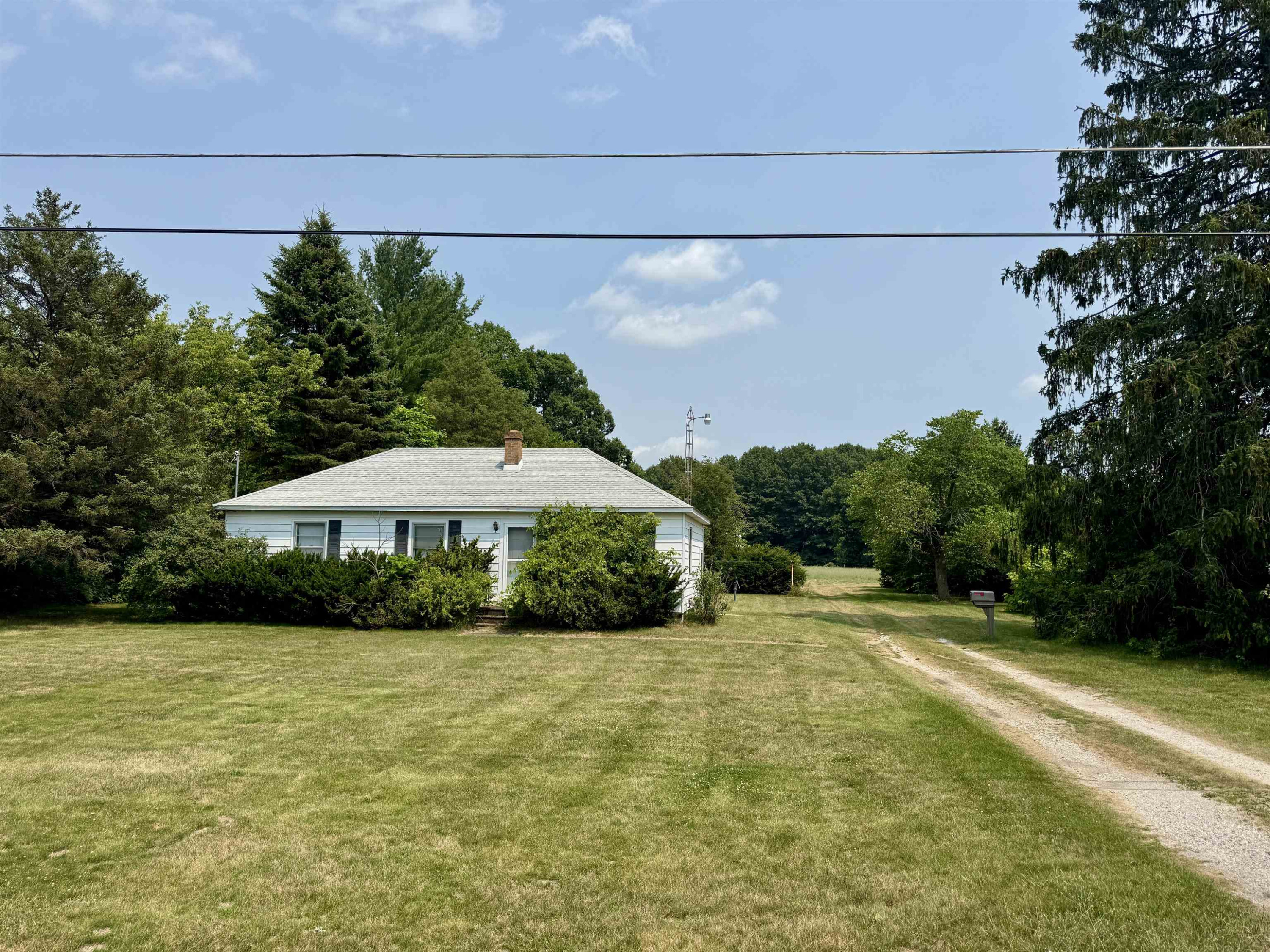 9260 N Elms Road, Clio, MI 48420 — front exterior