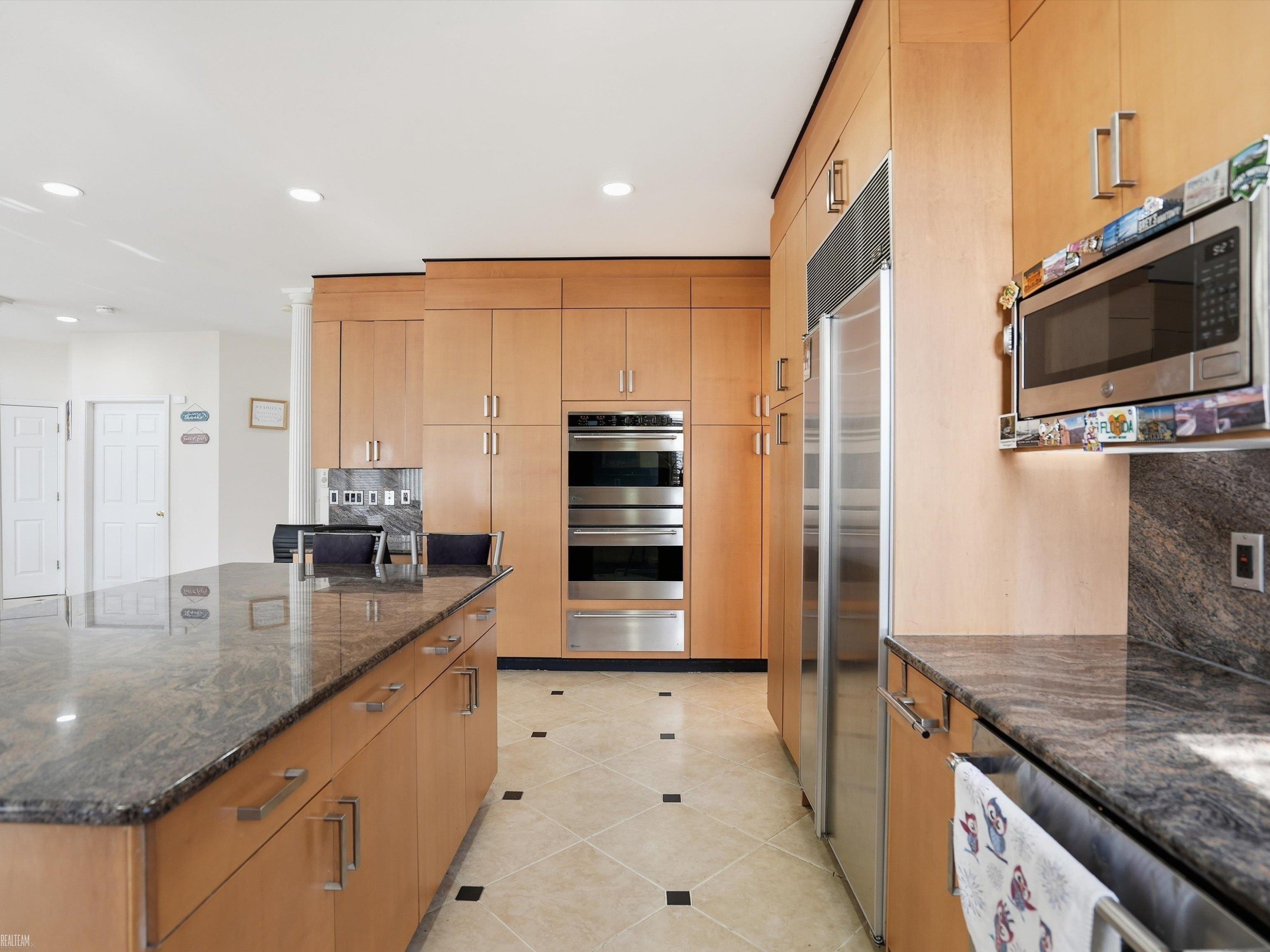 43340 Chester Drive, Sterling Heights, MI 48314 — Photo 14