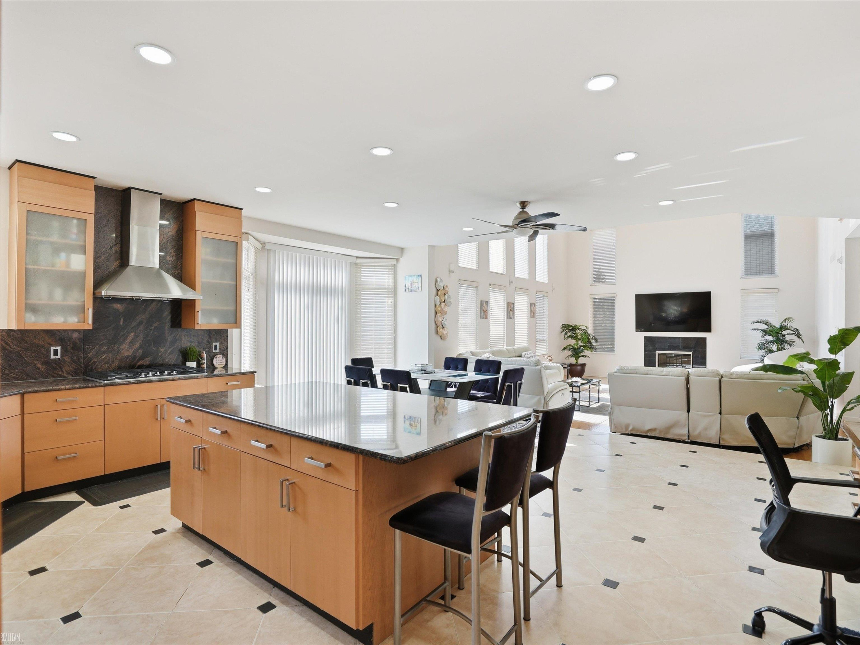 43340 Chester Drive, Sterling Heights, MI 48314 — Photo 15