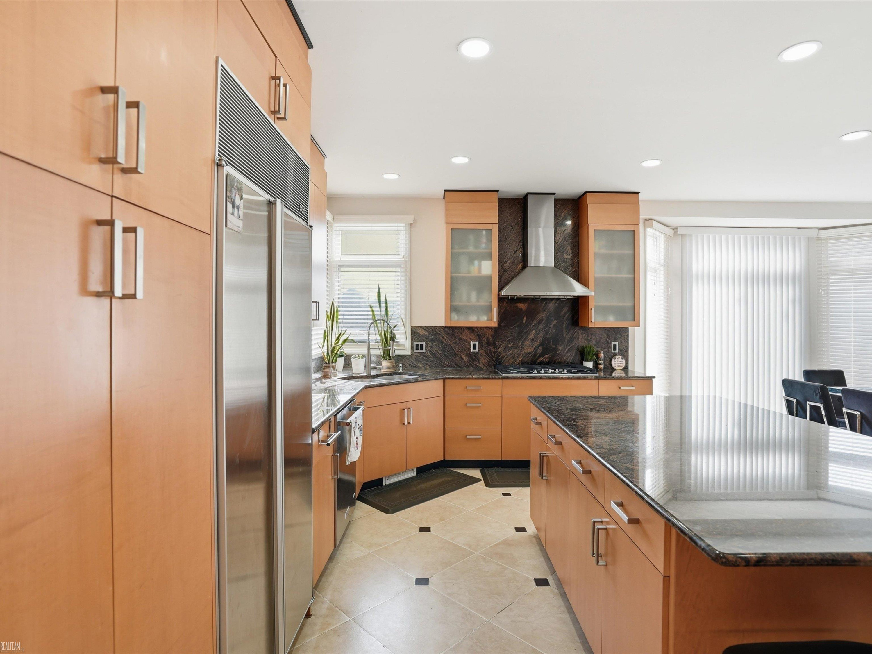 43340 Chester Drive, Sterling Heights, MI 48314 — Photo 16