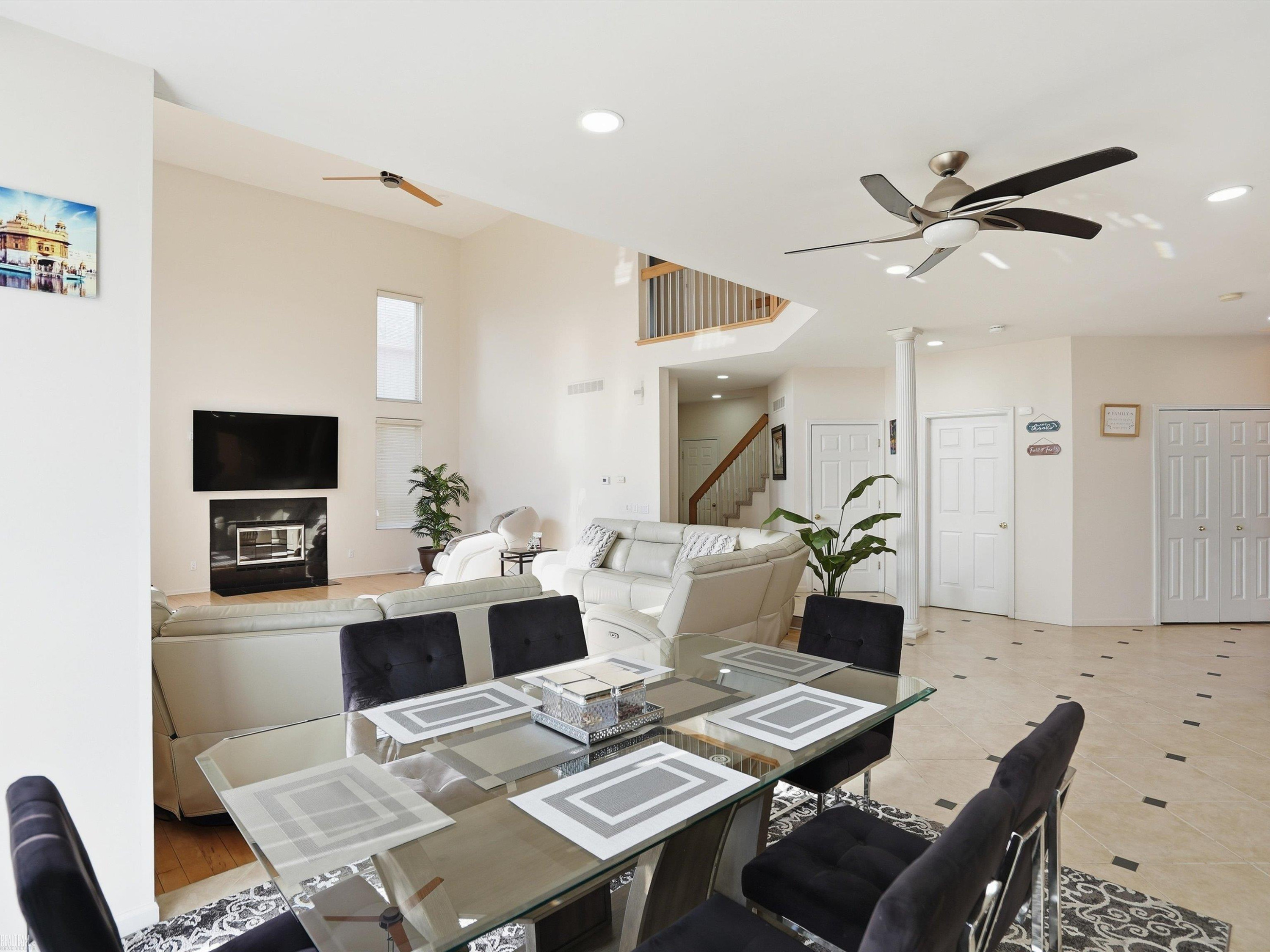 43340 Chester Drive, Sterling Heights, MI 48314 — Photo 18