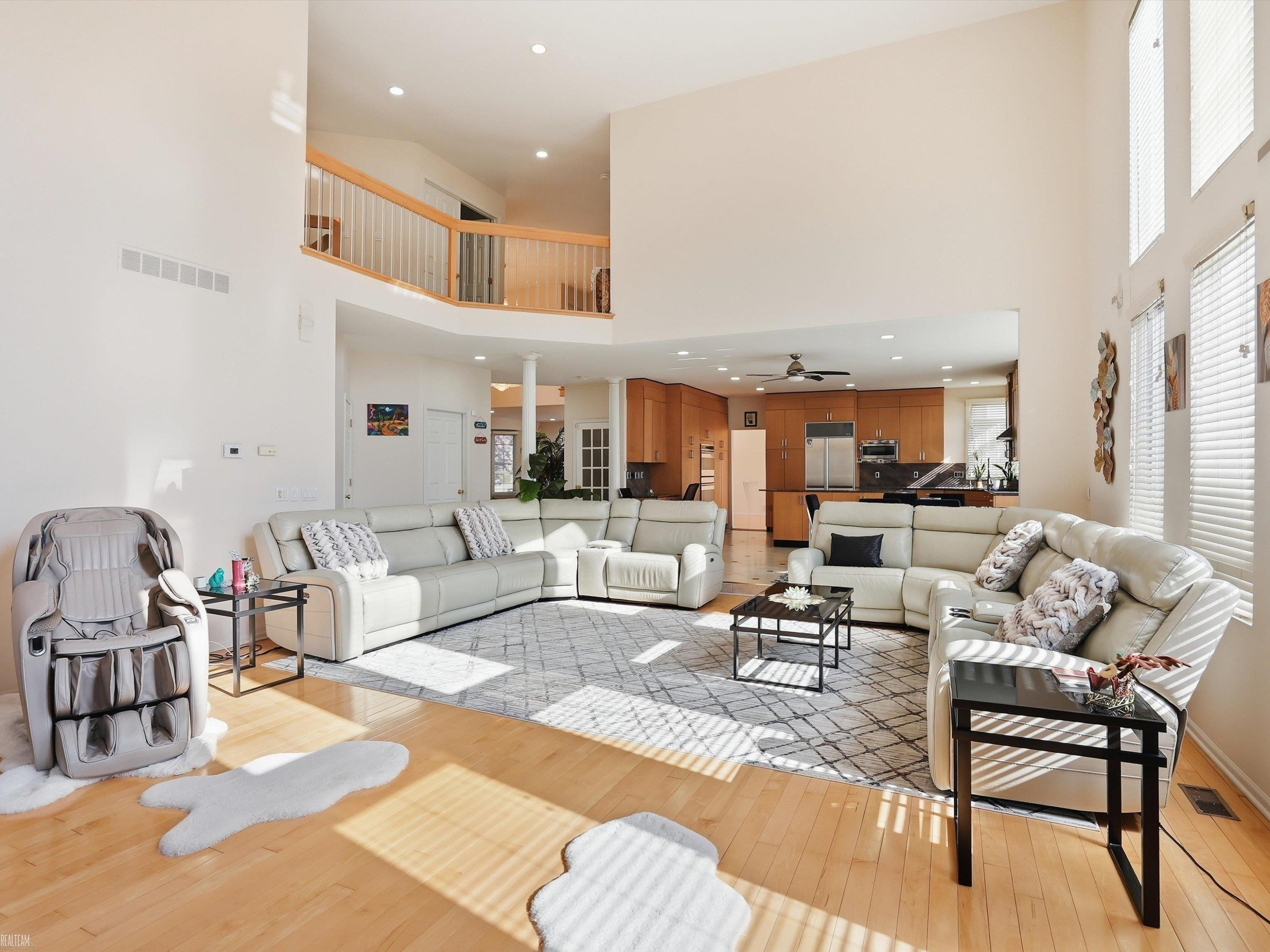 43340 Chester Drive, Sterling Heights, MI 48314 — Photo 23