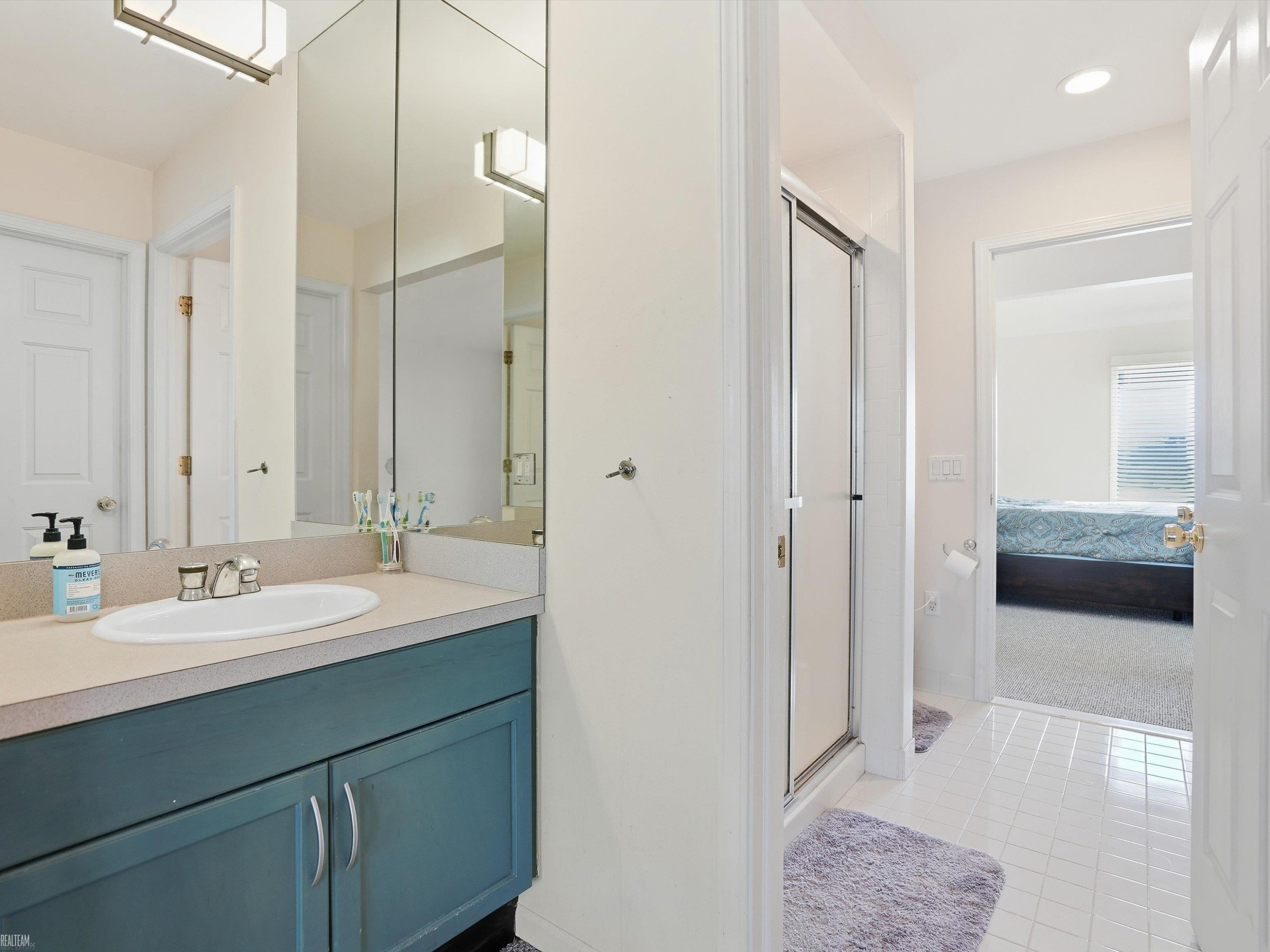 43340 Chester Drive, Sterling Heights, MI 48314 — Photo 45