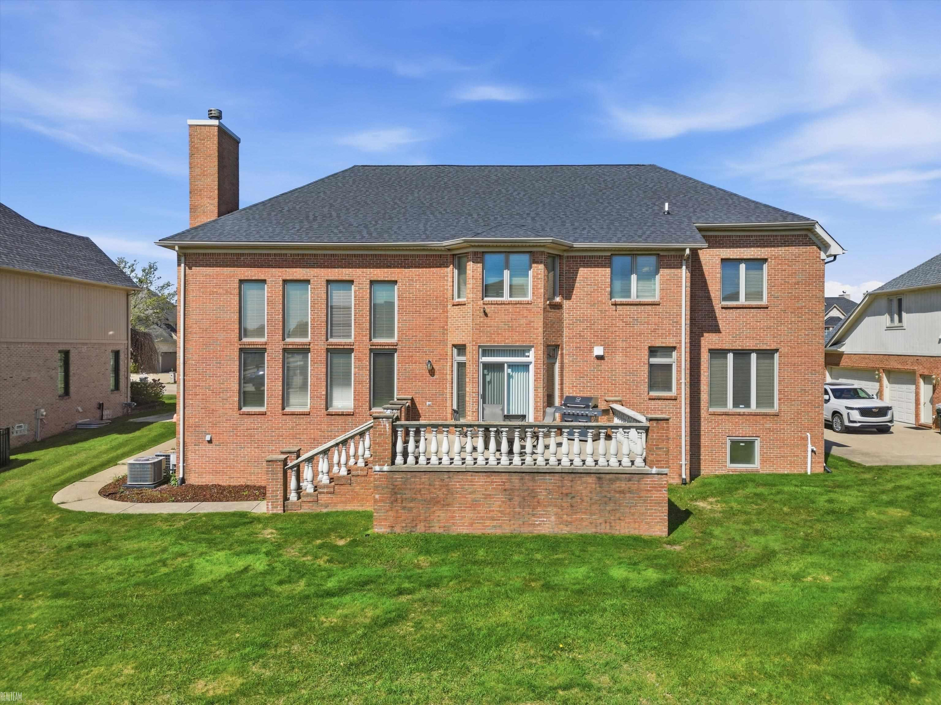 43340 Chester Drive, Sterling Heights, MI 48314 — Photo 63