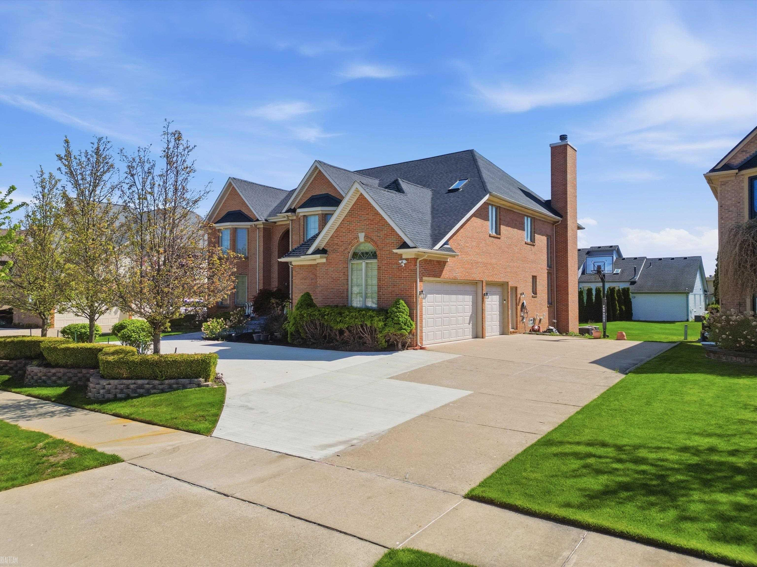 43340 Chester Drive, Sterling Heights, MI 48314 — Photo 75