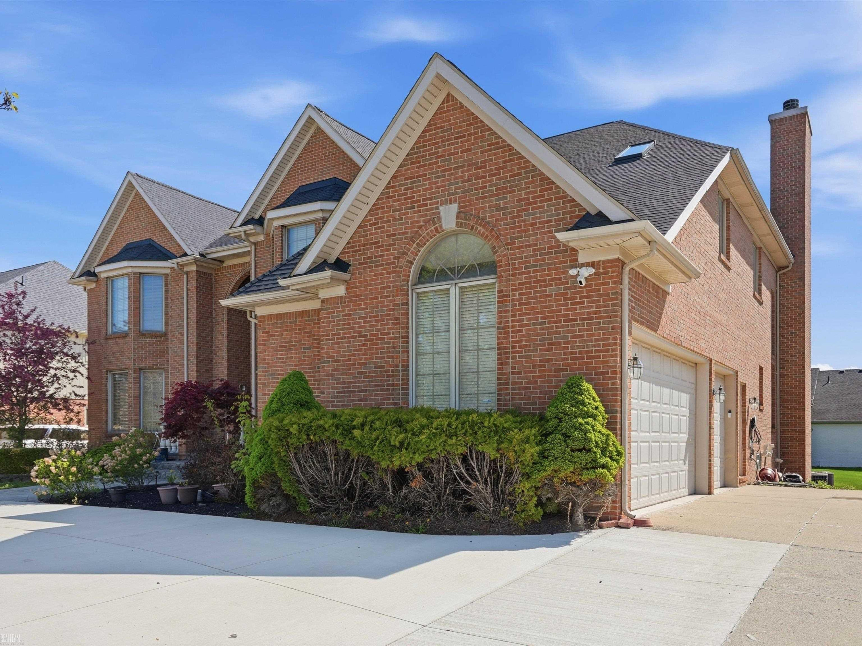 43340 Chester Drive, Sterling Heights, MI 48314 — Photo 76