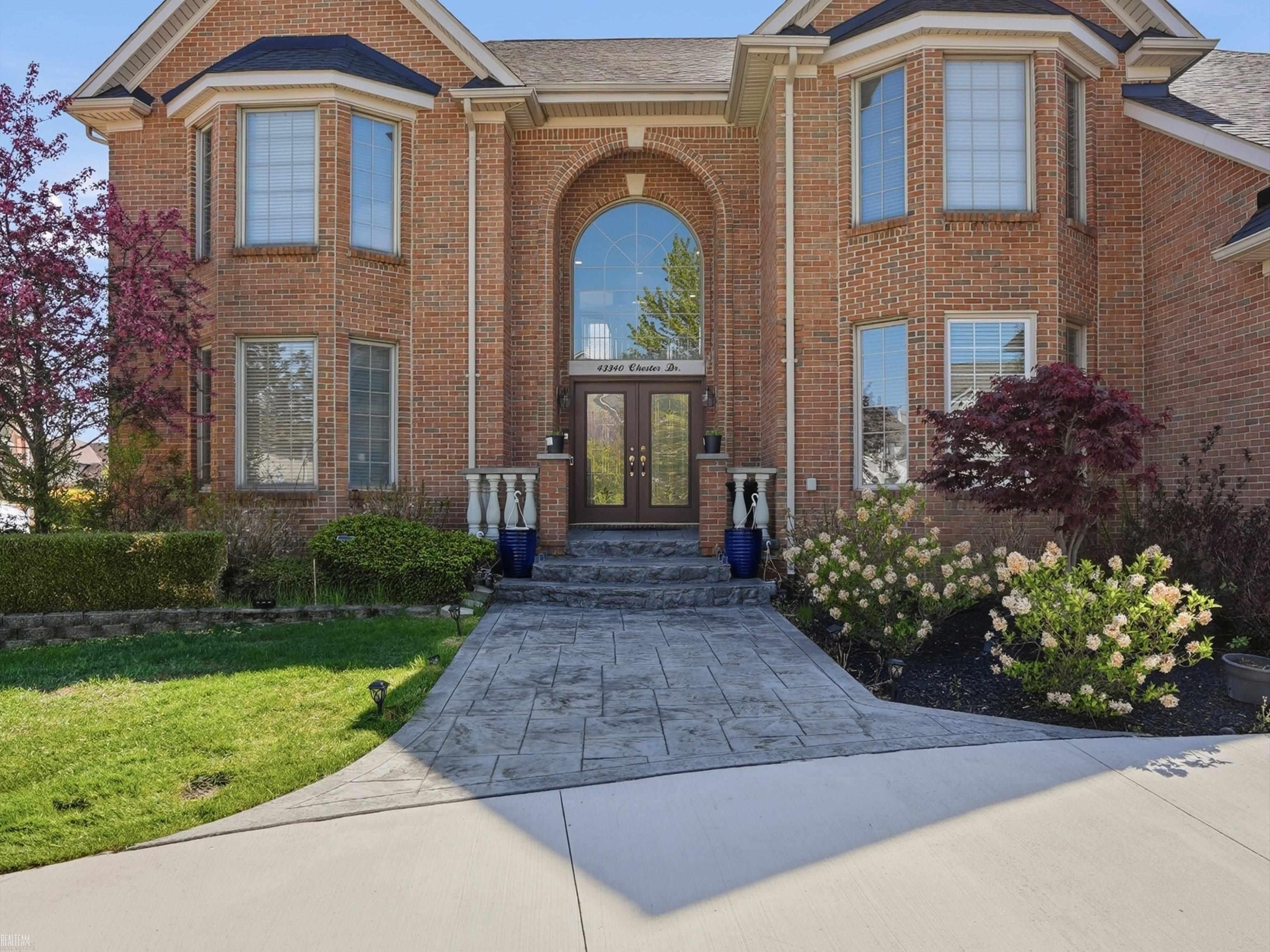 43340 Chester Drive, Sterling Heights, MI 48314 — Photo 77