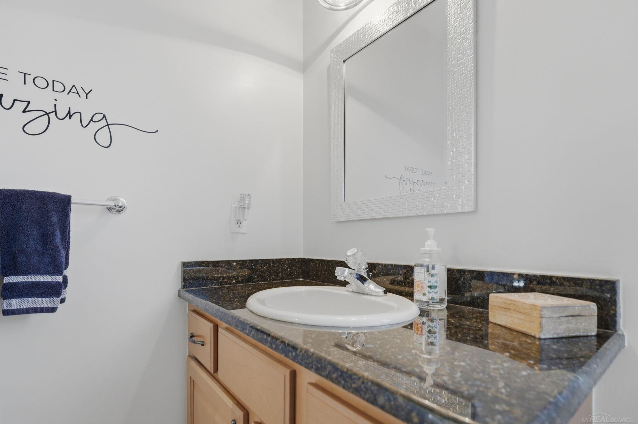 51880 Black Hills Lane, Macomb, MI 48042 — Photo 16