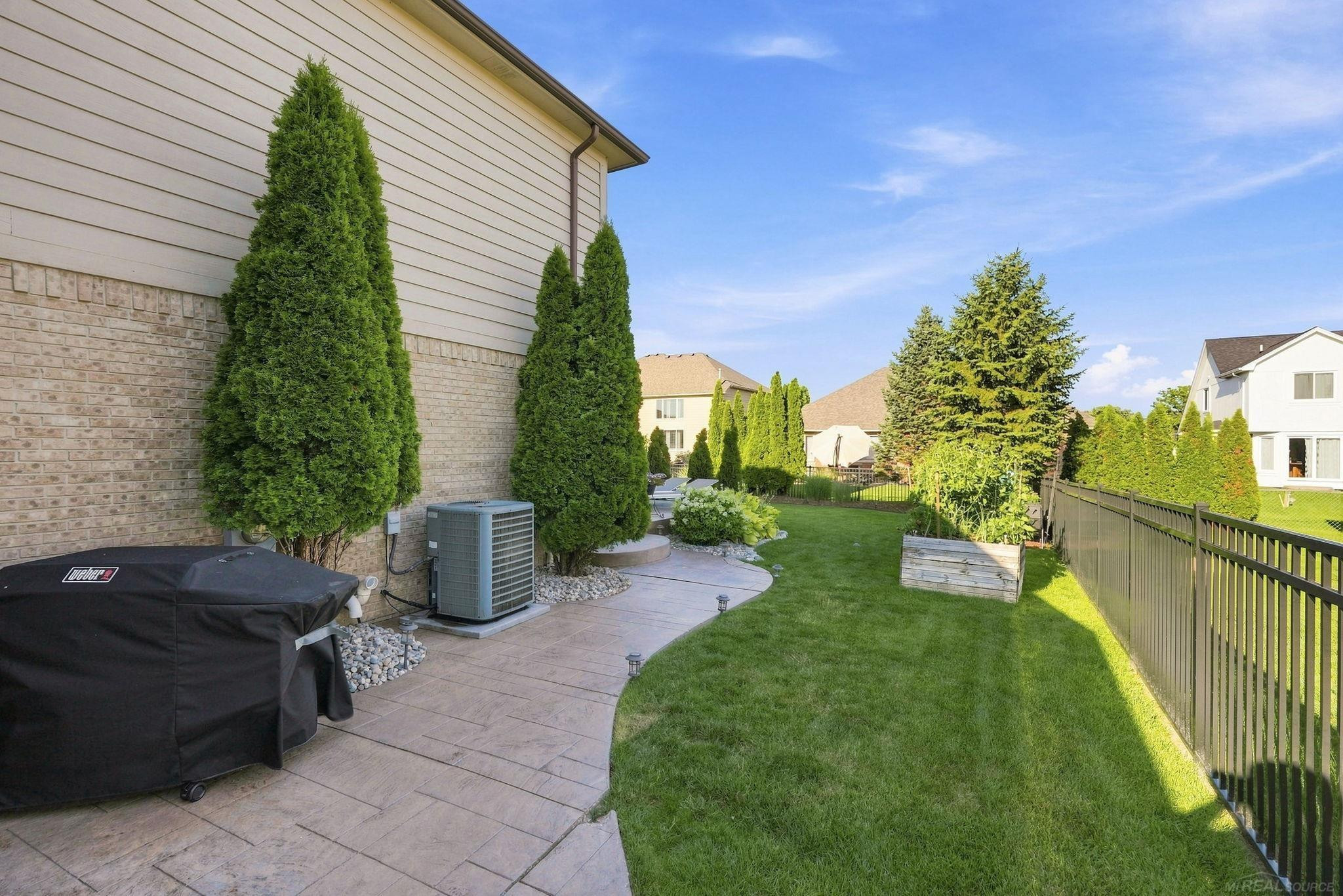 51880 Black Hills Lane, Macomb, MI 48042 — Photo 30
