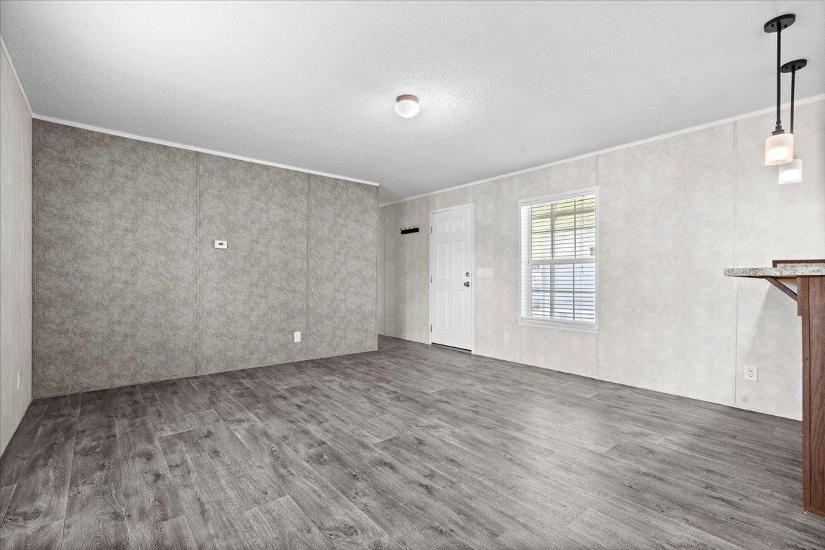 7118 W Mapleview Circle, MI 48416 — Photo 5