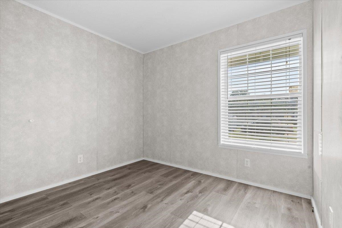 7118 W Mapleview Circle, MI 48416 — Photo 20