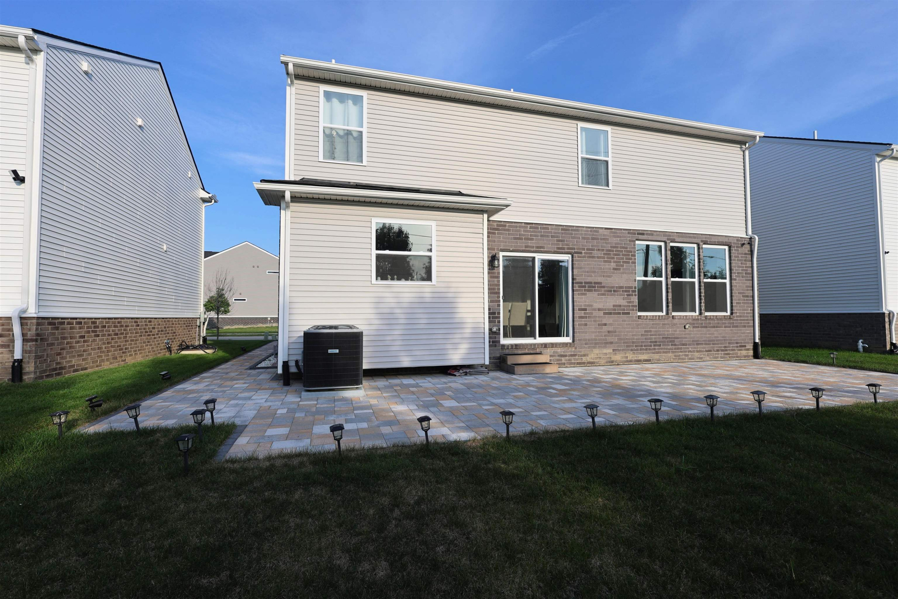 41261 Snowdon Drive, Clinton Twp, MI 48038 — Photo 12