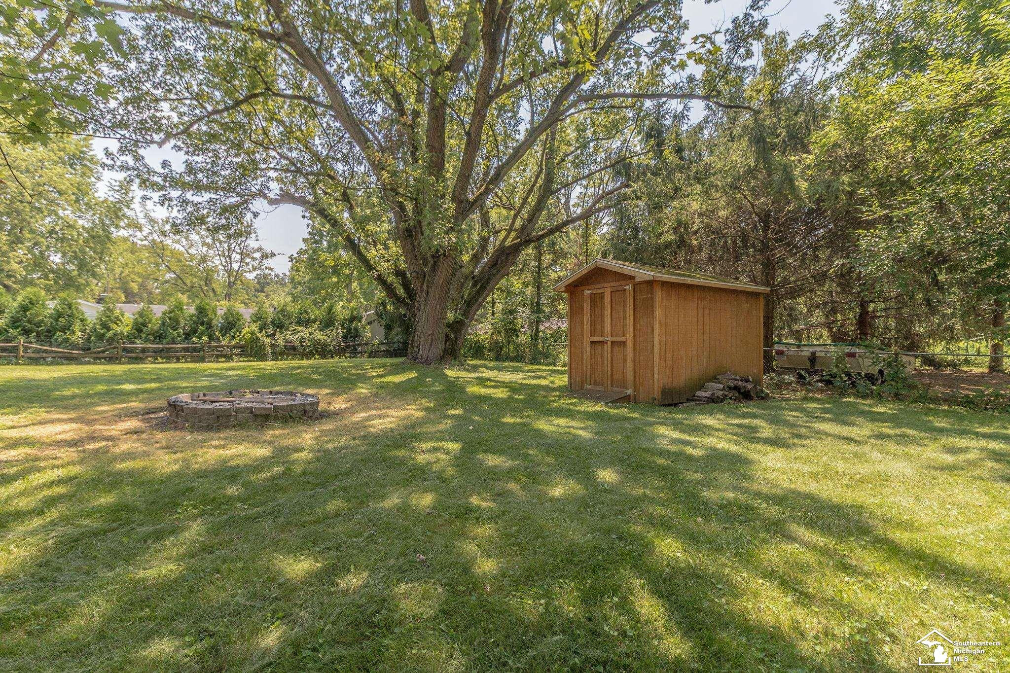 8413 Summerfield Road, Lambertville, MI 48144 — Photo 30