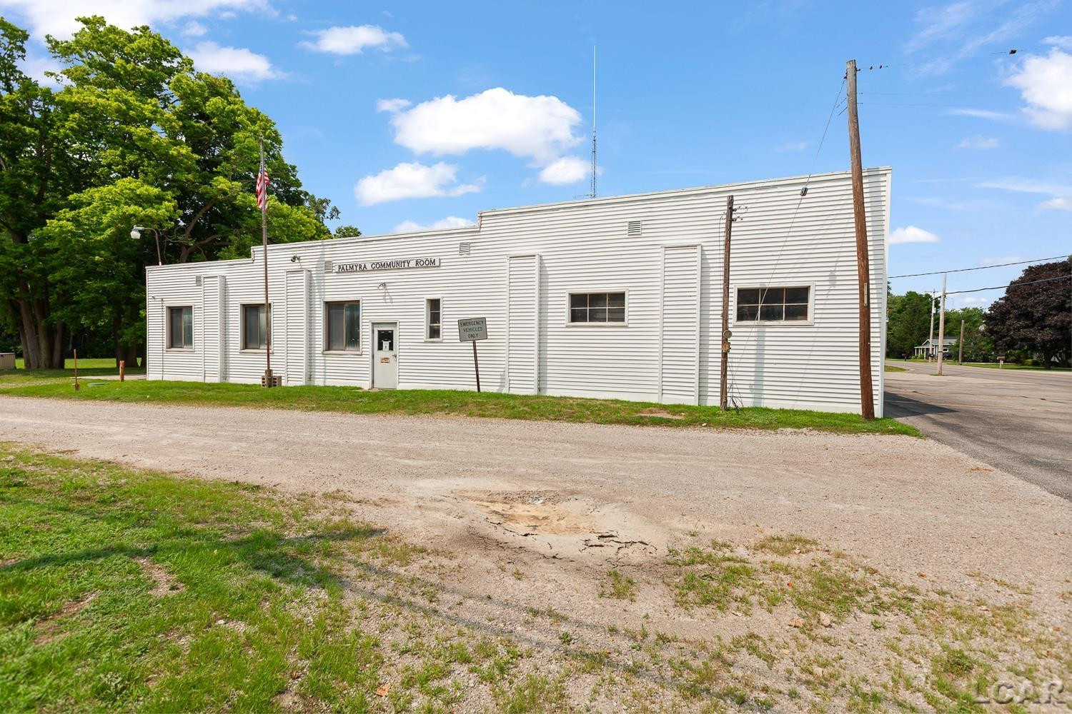6326 E US-223 Highway, MI 49268 — Photo 9