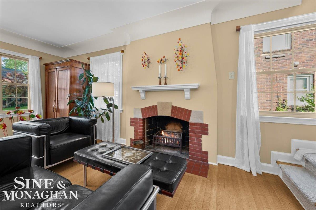 424 Touraine Road, Grosse Pointe, MI 48236 — Photo 10