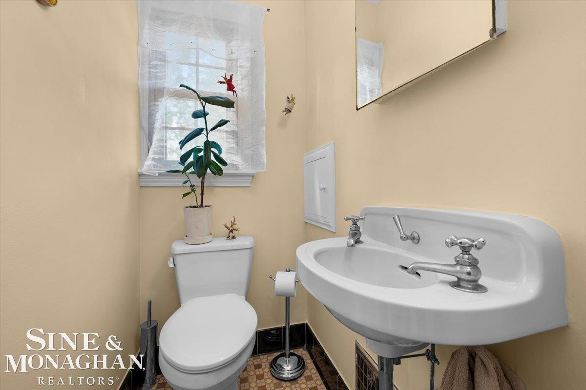 424 Touraine Road, Grosse Pointe, MI 48236 — Photo 23