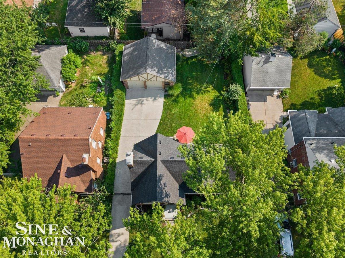 424 Touraine Road, Grosse Pointe, MI 48236 — Photo 42