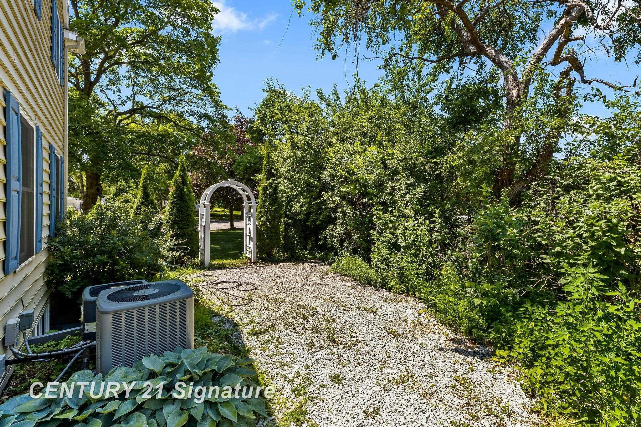 1316 Helen Road, Midland, MI 48640 — Photo 19