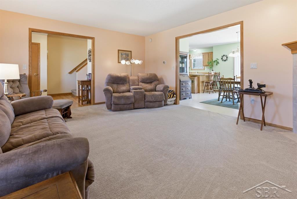 10175 Dove Drive, Freeland, MI 48623 — Photo 9