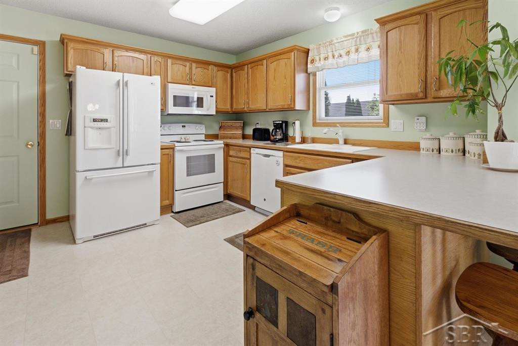10175 Dove Drive, Freeland, MI 48623 — Photo 11