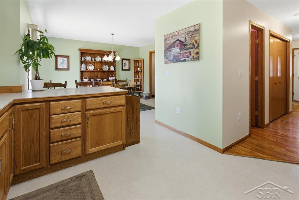 10175 Dove Drive, Freeland, MI 48623 — Photo 12