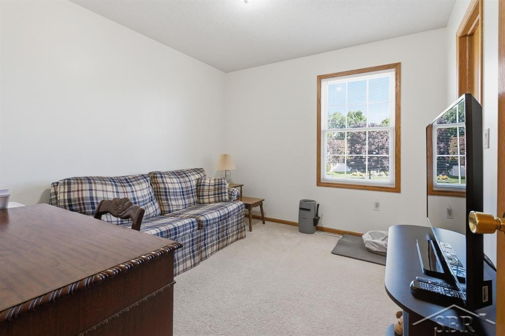10175 Dove Drive, Freeland, MI 48623 — Photo 24